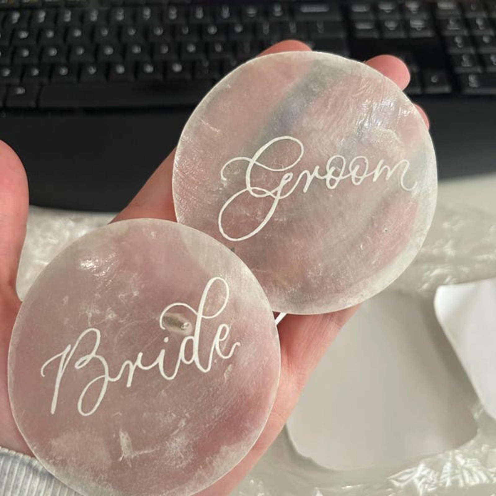 Personalisierte Tischkarten mit Muschel-Namen, Strandhochzeit, Tischkarten für Tischdekoration, Hochzeitsgeschenke, Küstenhochzeitsdekoration, Andenken (50 Stück)