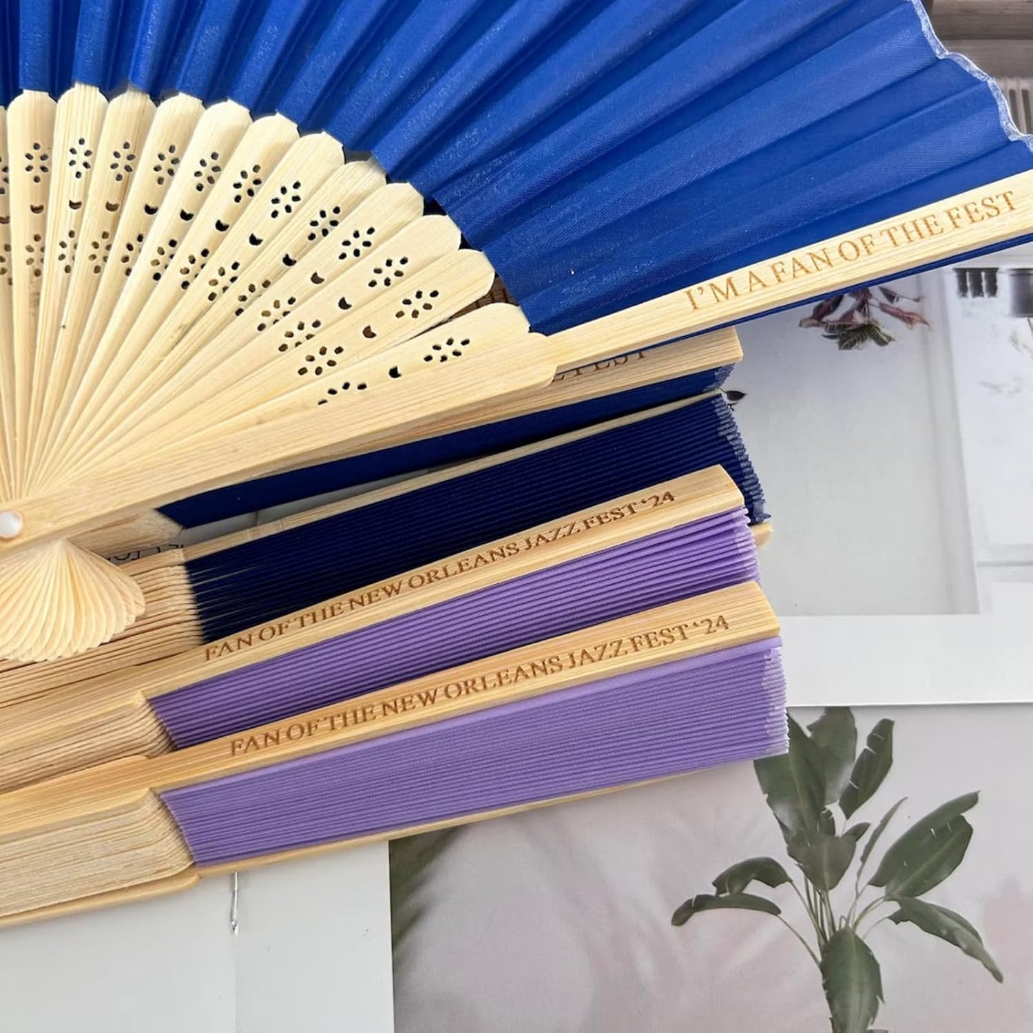 Personalized Wedding Fan White Folding Elegant Paper Hand Fan Wedding Gift Bride Custom Hand Fan Gift with Organza Bag (20pcs)