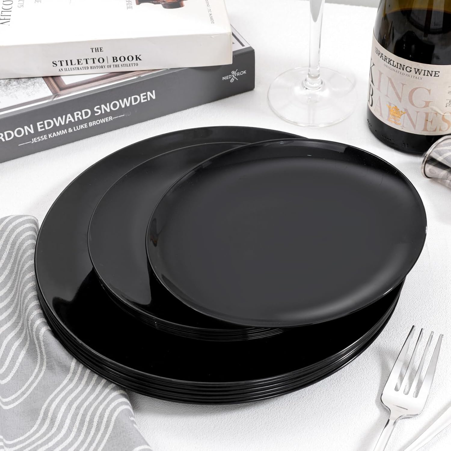 PULOTE 60 PCS Black Plastic Plates - Include 30 Dinner and 30 Dessert Plates, Black Disposable for Party,Birthday & New Year - Image 9