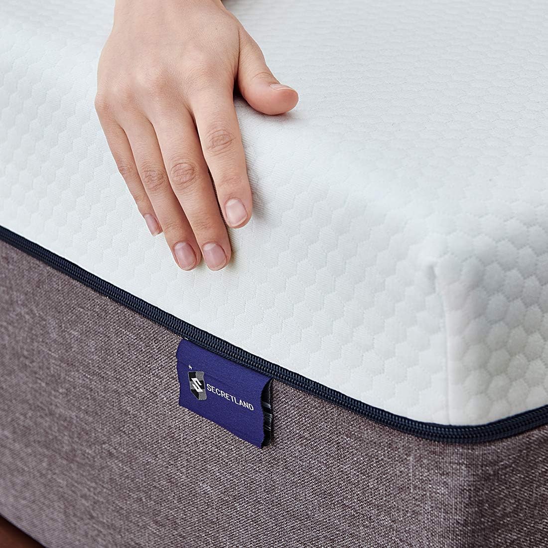Flash Deals - 40% OFF Full Mattress, Ssecretland 10 inch Gel Memory Foam Mattress with Breathable Cover (Mattress Only) Medium Feels-Bed Mattress in a Box