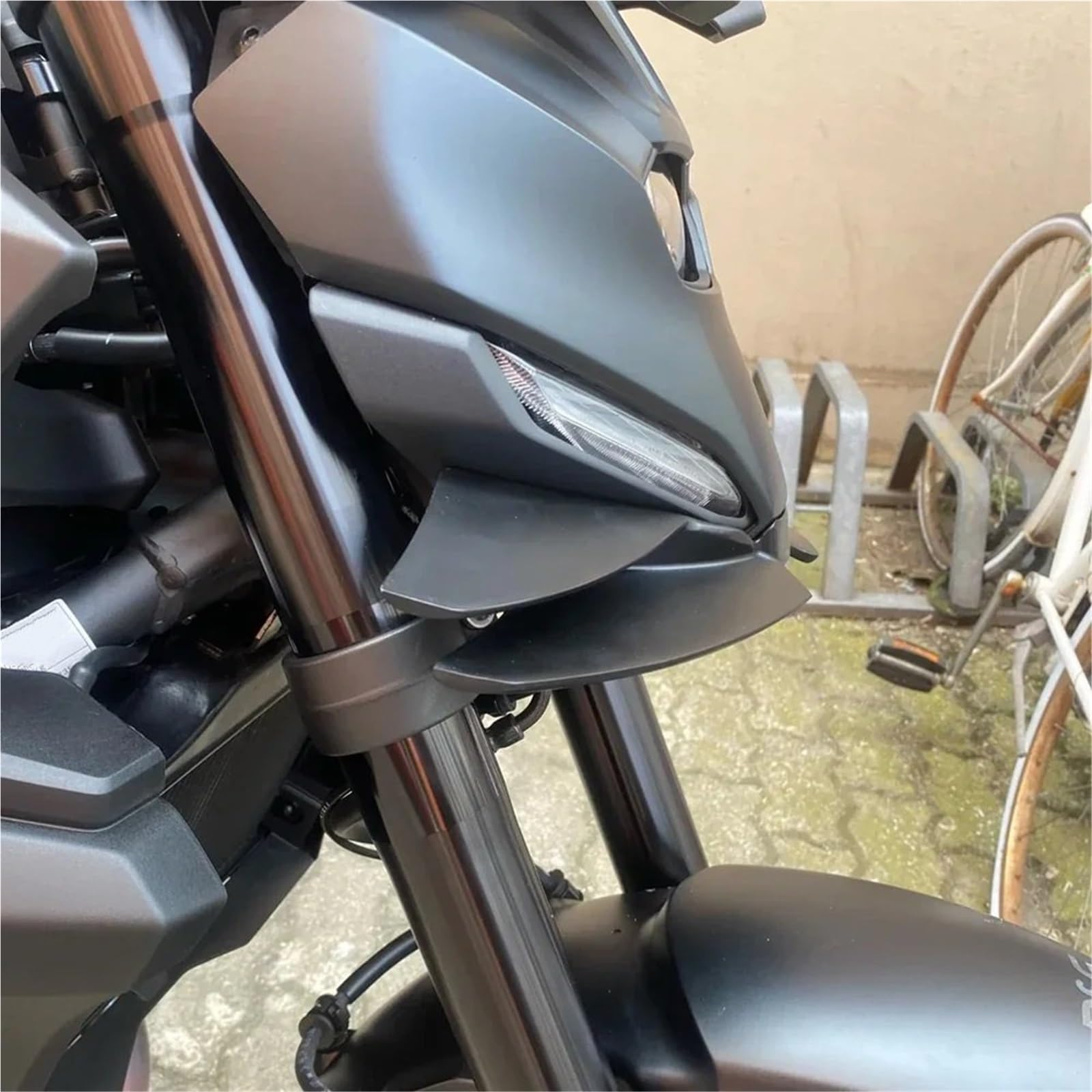 Front Bumper Splitter dachowy Pasuje do MT07 MT 07 2024-2025 przedni spojler motocyklowy winglet deflektor siły docisku