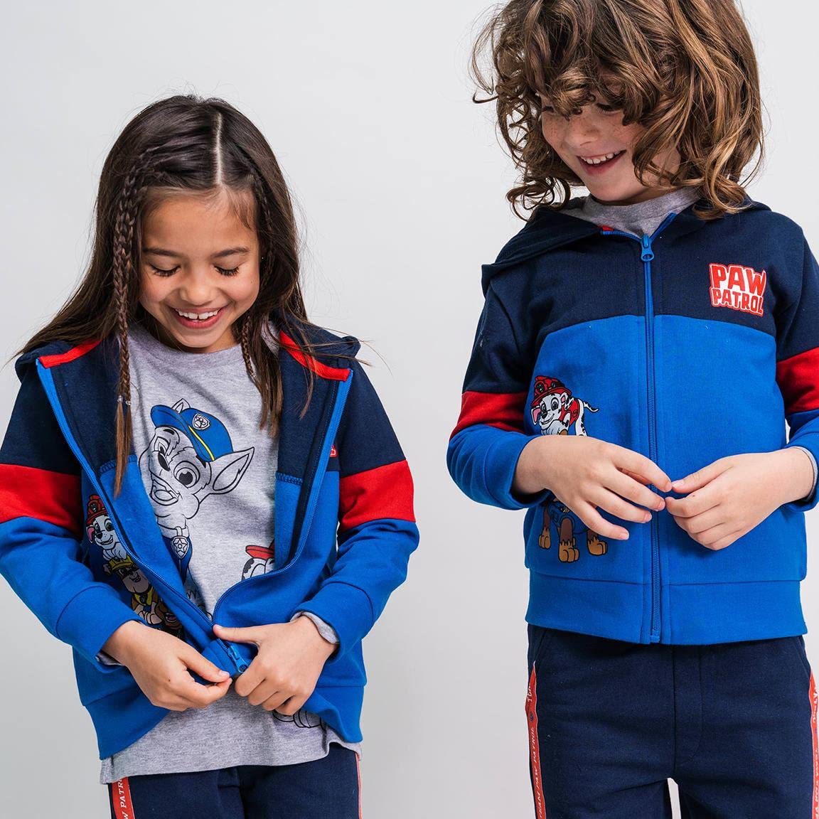 CERDÁ LIFE'S LITTLE MOMENTS Zestaw dresów Chłopcy Szandal Patrol Psi 3 Kawałki - Zestaw Bluzy, Spodnie Dresowe I Koszulka Z Długim Rękawem - Oficjalna Licencja