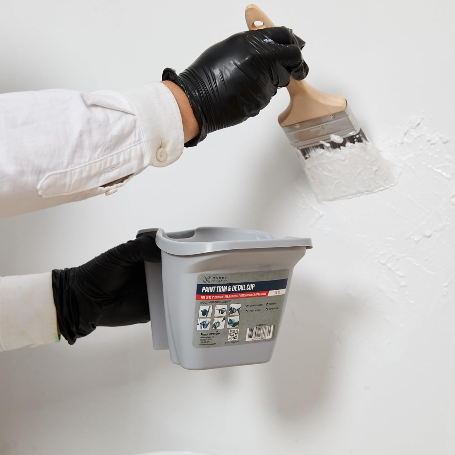 Restaurantware Paint Cup 28 oz Integrated Brush Holder 24 Gray Plastic Painter's Cup Durable for Brushes and Rollers Pouring Spout Reusable Container Ideal for Trim Work, Touch-Ups, and More