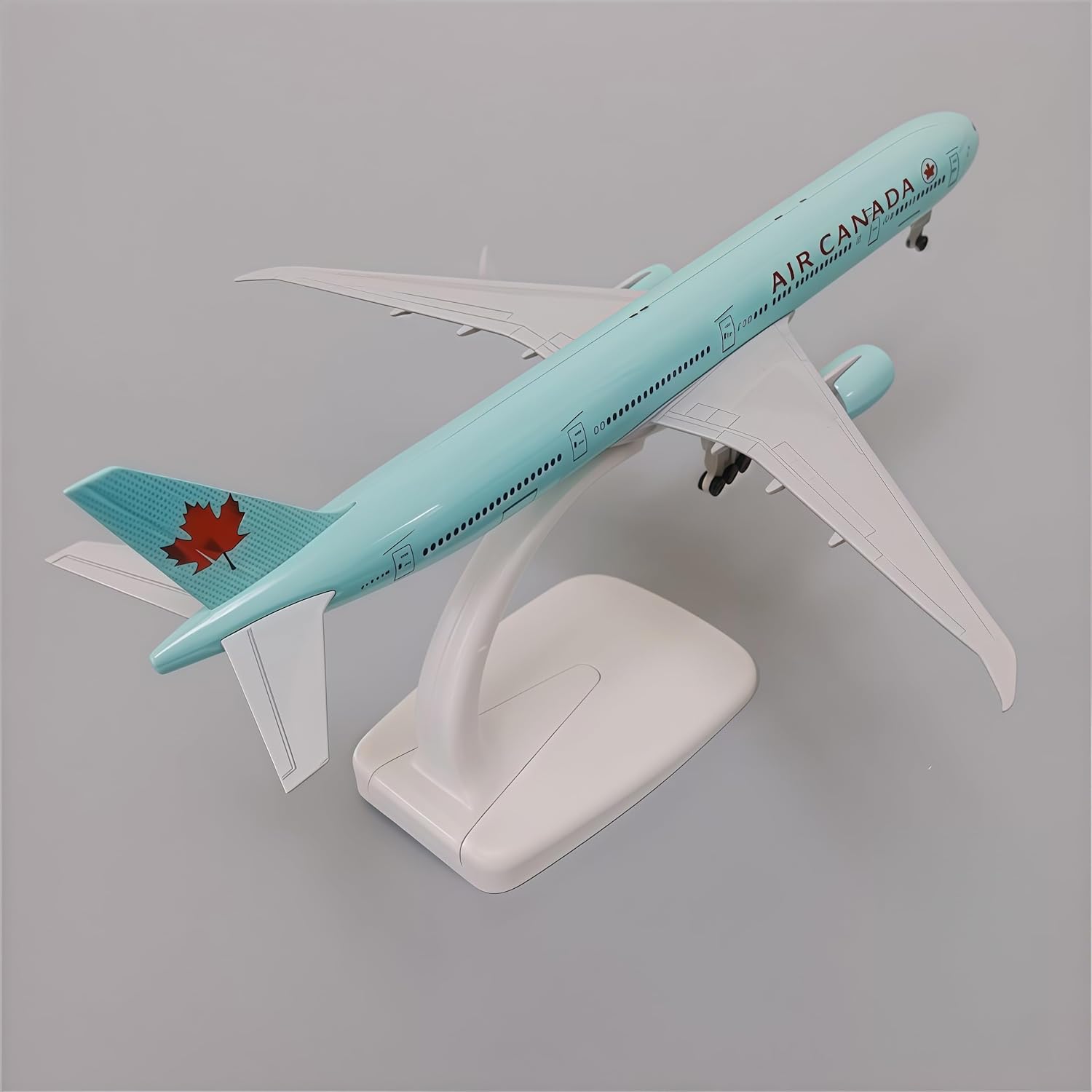 Canadian Flag Carrier 777 Diecast 1:300 Scale 20cm Alloy Plane with Maple Leaf Tail for Display Shelf Desk