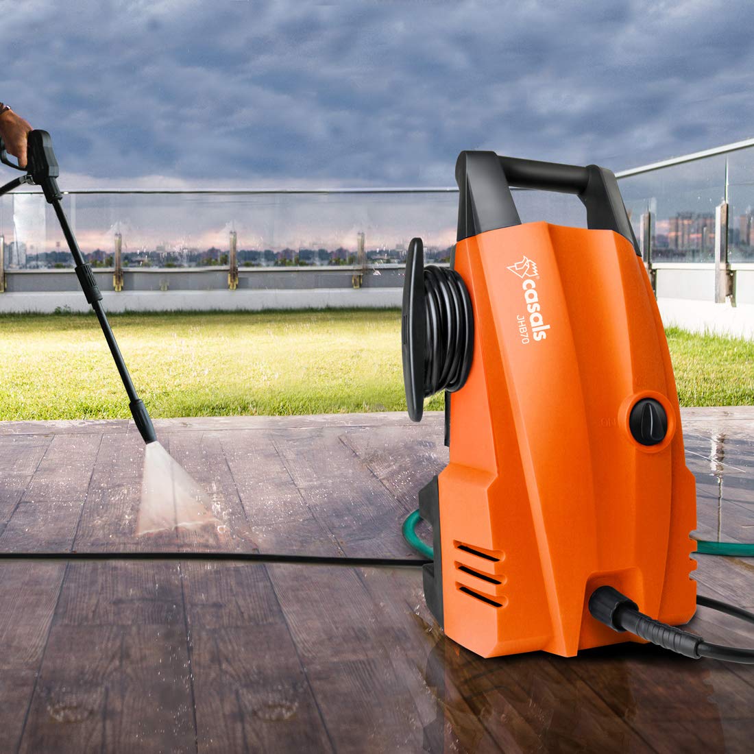 CASALS - Hidrolimpiadora de Alta presión 1400 W con caudal de 375 L/H y 105 Bares de presión | Deposito para detergente hidrolimpiadora | Pistola de Agua a presión Ideal para Suelo terraza Exterior