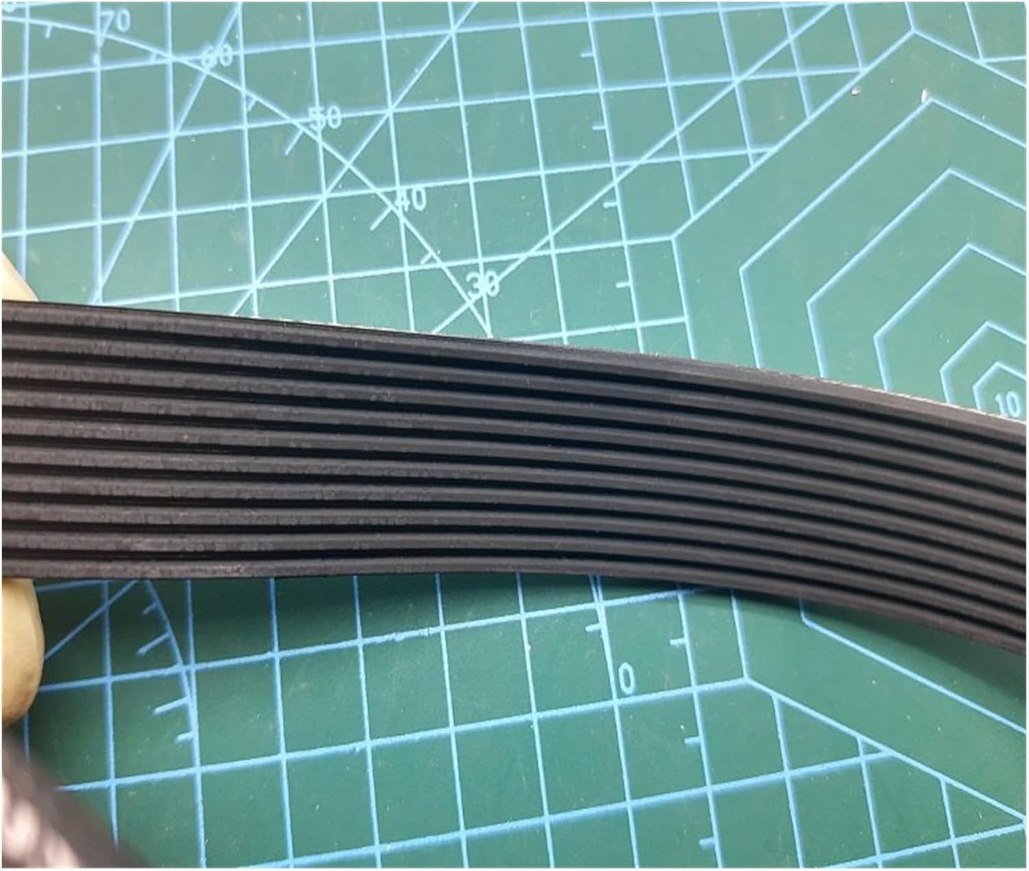 Antriebsriemen 205J-PJ520 4 Rippen - 520mm PJ Keilriemen Für Maschinen & Geräte