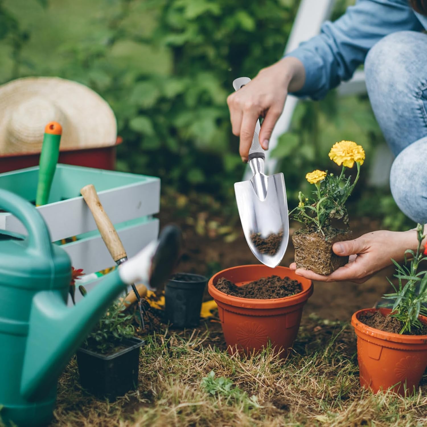 HEMOTON Multifunctional Gardening Tool Kit with Storage Bag Lightweight Aluminum Garden Shovels and Rakes for Soil Loosening Transplanting and Planting Portable for Vegetable Gardens and