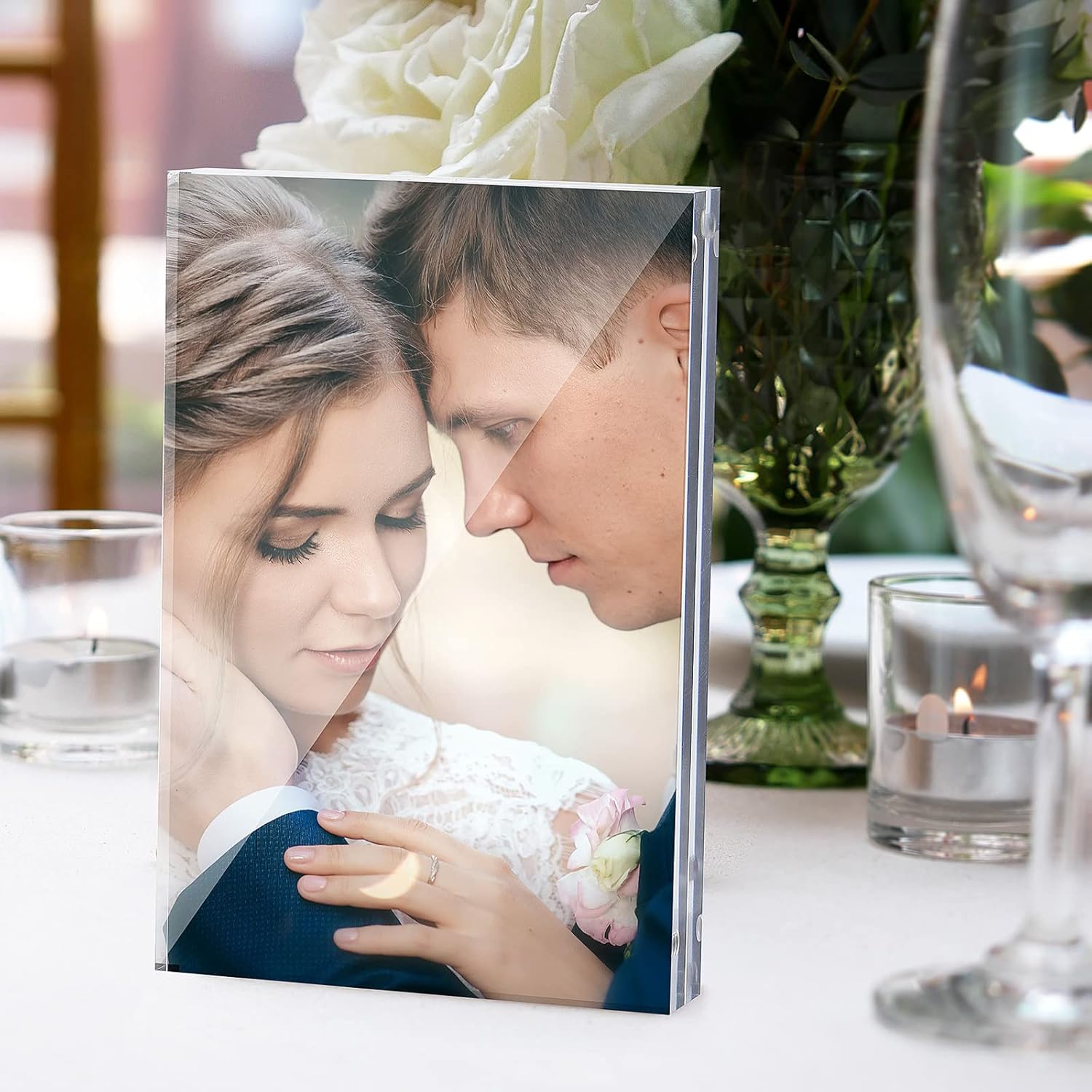 Yalikop 5 Pack 4 x 6 Inches Acrylic Picture Frame Desktop Frameless Photo Frame Double Sided Transparent Acrylic Horizontal Magnetic for Desk Desktop Display Pictures Holder