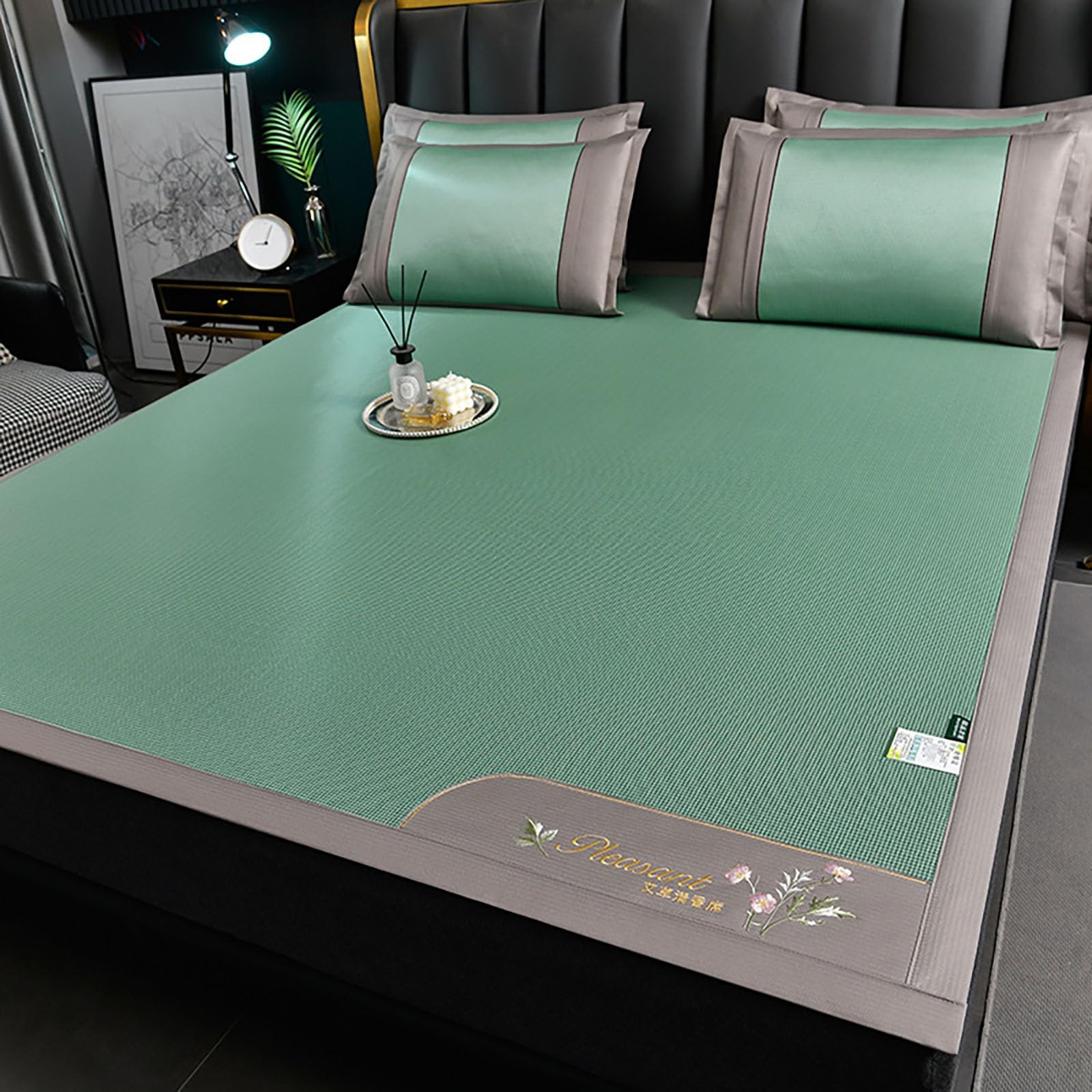Summer Sleeping Mat, Summer Cooling Pad Bamboo Mattress Topper Rattan Foldable Sided Bed Mat Multiple Sizes(180 * 200cm)