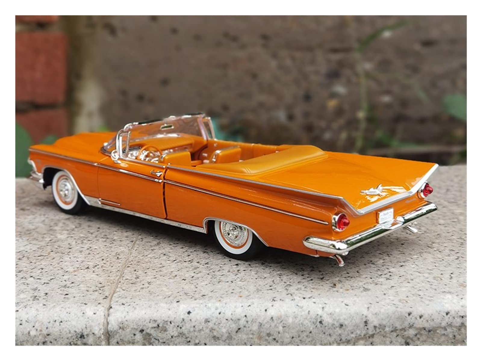 Amazon.co.jp: 1:181959年BuickElectraクラシックカーシミュレーション