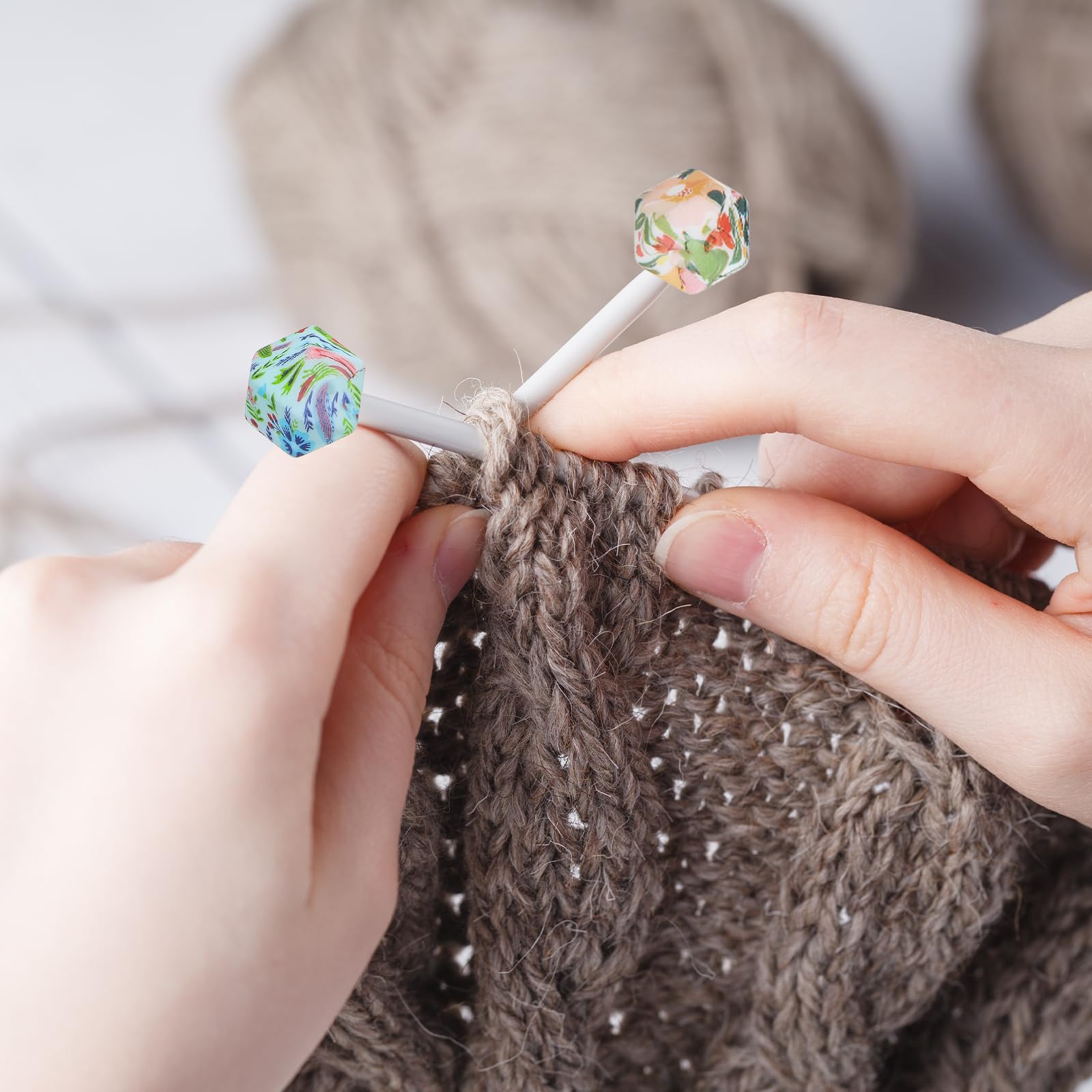 18Pcs Knitting Needle Stoppers, Silicone Knitting Needle Point Protectors Hexagon Print Knitting Needle Caps Cute Needle Minders for Knitting Accessories and Gadgets - 5