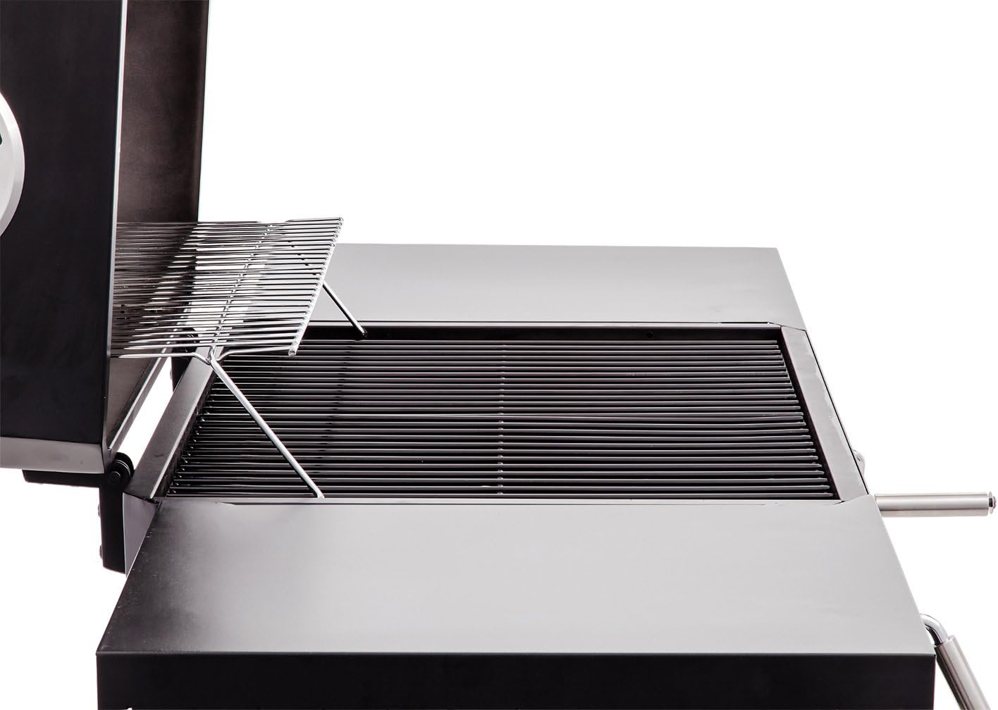 Char-Broil grill with warming rack and cooking grates