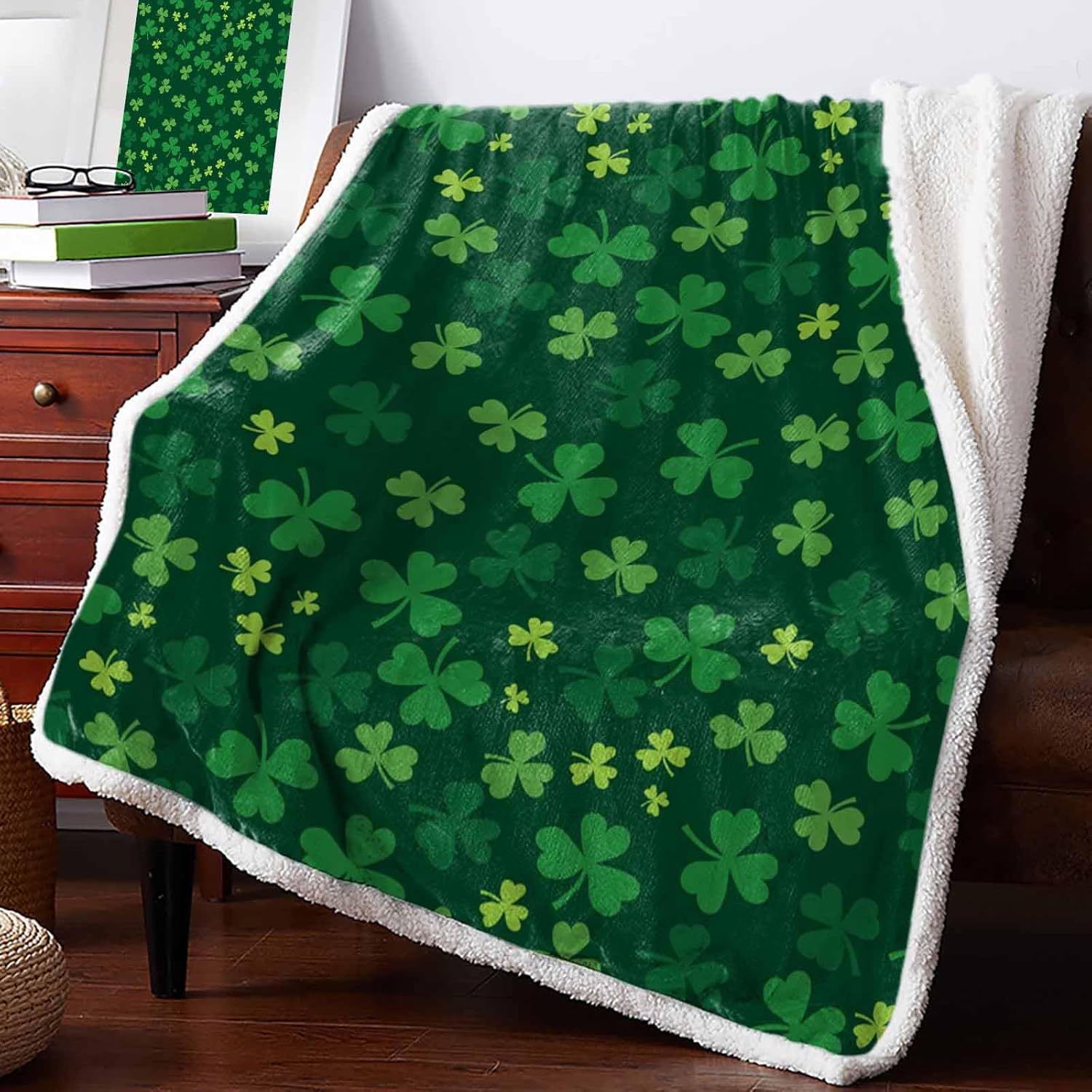 Sherpa Fleece Blanket,St. Patrick's Day Green Shamrocks Pattern Bed Blanket Soft Cozy Luxury Blanket 40"x50",Fuzzy Thick Reversible Super Warm Fluffy Plush Microfiber Throw Blanket for Couch - Image 5