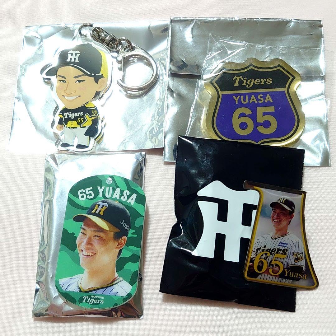 阪神タイガース 応援グッズ ピンバッジ ガラコロ シークレットなど 阪神タイガース 応援グッズ ピンバッジ ガラコロ シークレットなど