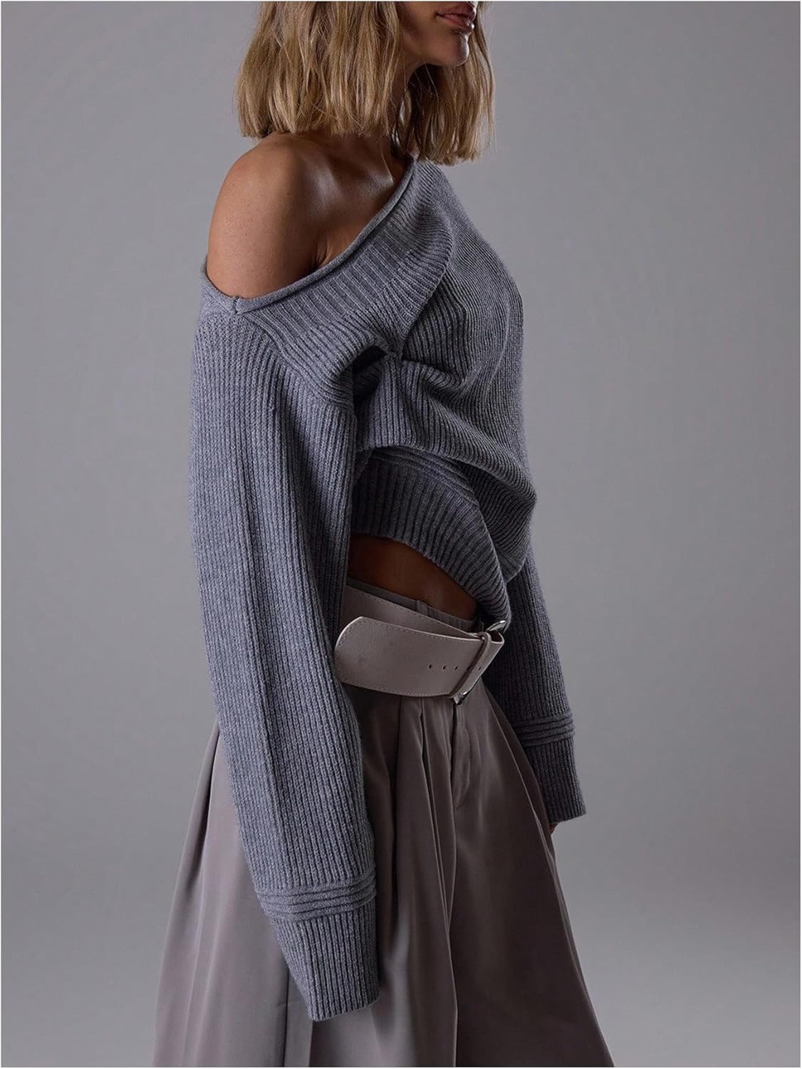 SOLY HUX Women's Off The Shoulder Cropped Sweater Ruched Asymmetrical Long Sleeve Knit Going Out Tops - Image 4