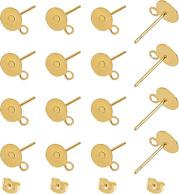UNICRAFTALE 100pcs 6mm Tray Golden Flat Round Earring Post Kit 304 Stainless Steel Flat Round Post Ear Stud Findings with Loop and Ear Nuts for DIY Earring Making