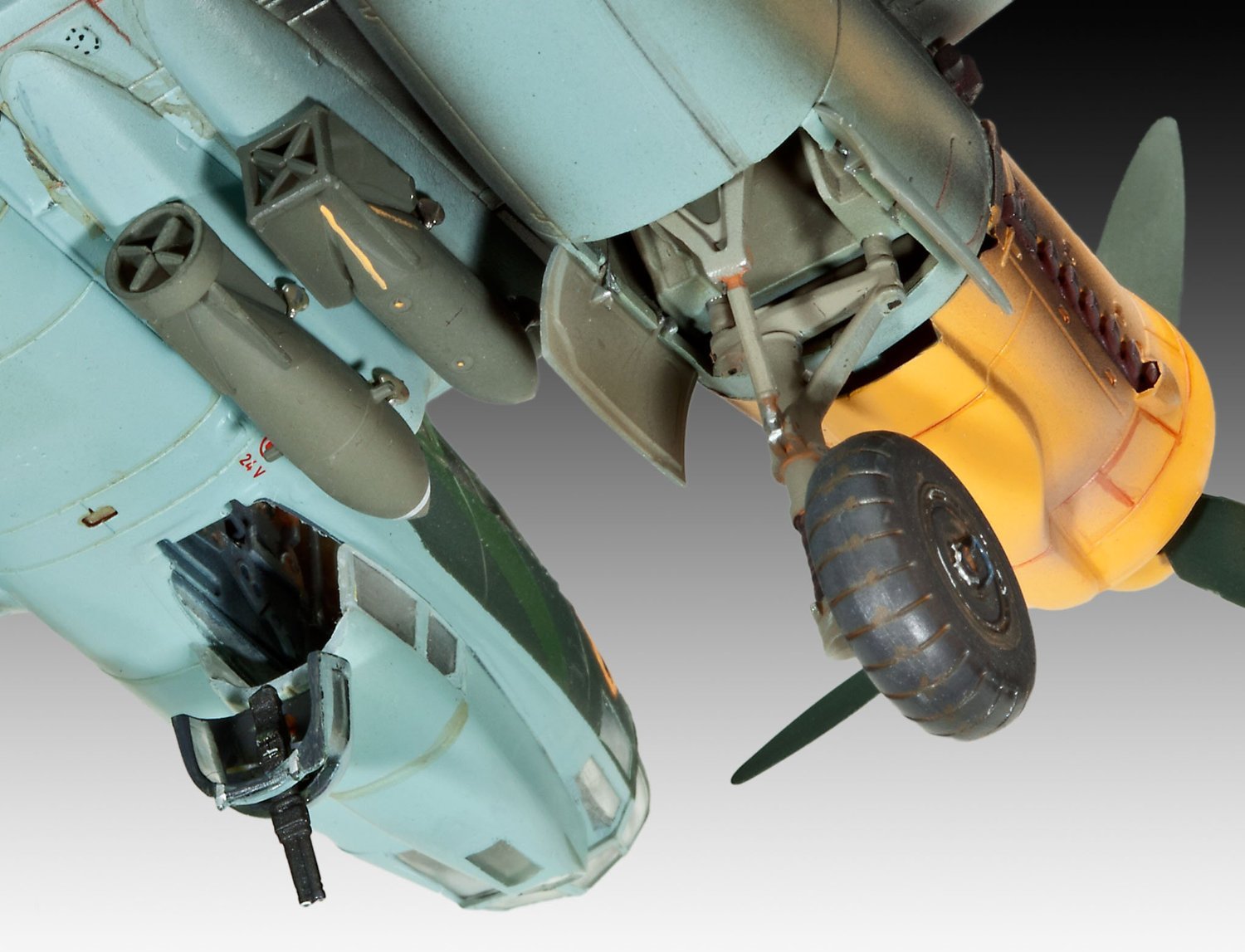 Amazon | ドイツレベル 1/72 ユンカース Ju88A-4 爆撃機 新金型