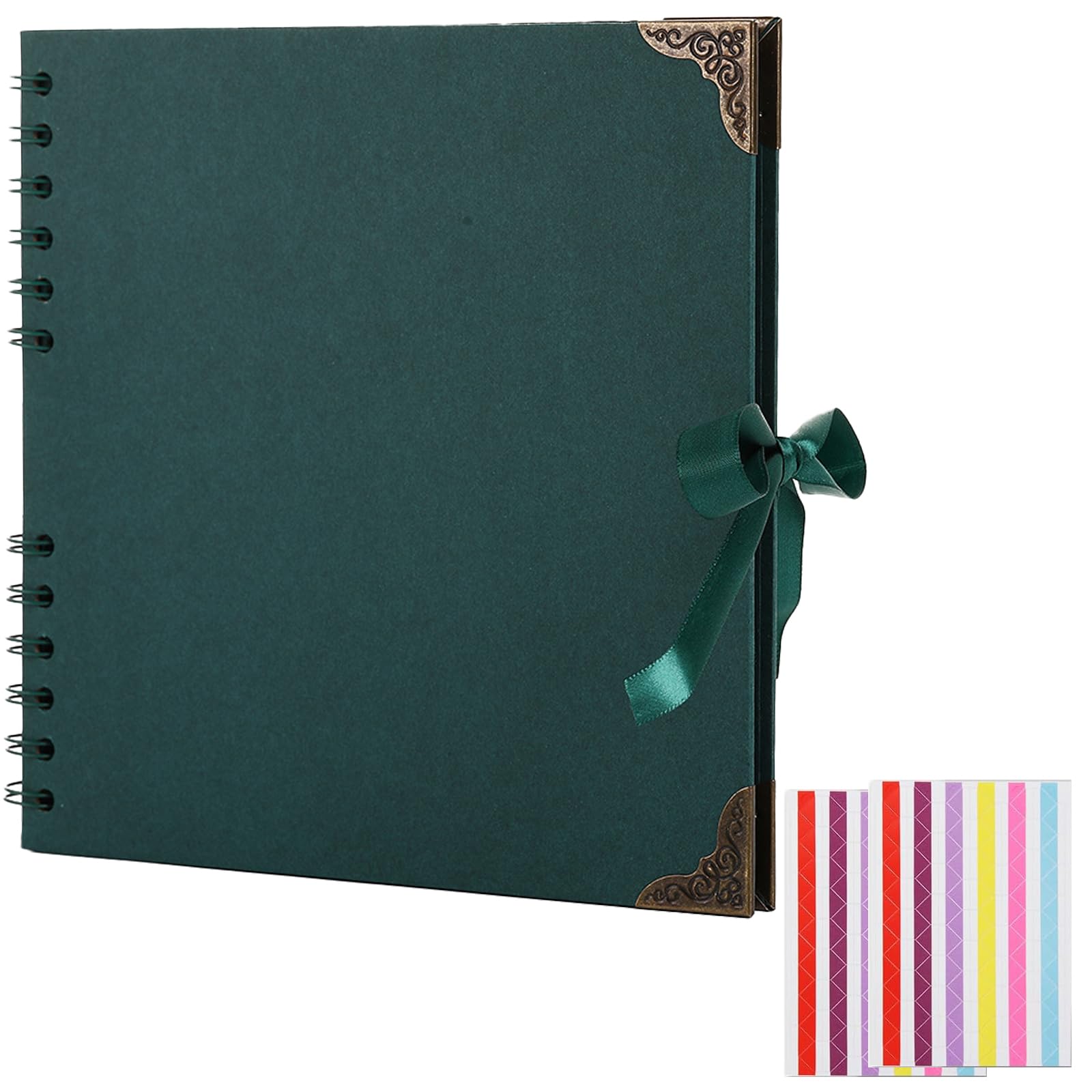 Scrapbook Photo Album, 60 Pages Thick Kraft Paper Spiral Bound Scrap Book, Wedding Picture Scrapbooking Album, Memory Book Ideal for Writing, Drawing, Photos Souvenirs & Memories (21 x 21 cm) (Green)