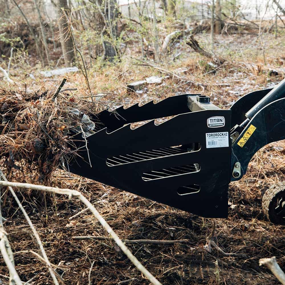 Titan Attachments Mini Skid Steer 3.5FT Skeleton Rock Bucket with Bolt-On Teeth, Toro Style Mounting System, Reinforced Side Cutters