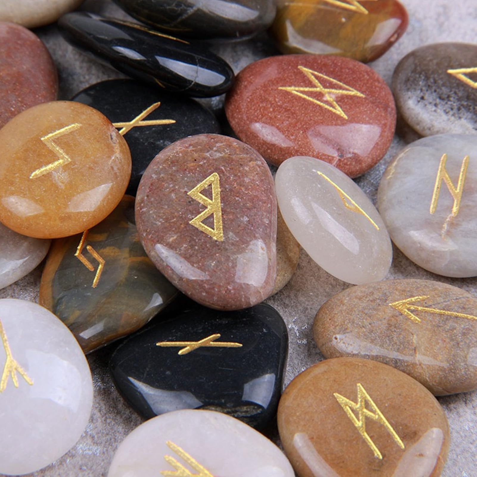 ルーンヒーリング Amazon.co.jp: ルーンストーン 25 個セット ヒーリング ルーン