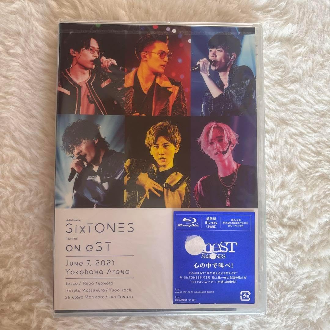 SixTONES/on eST〈2枚組〉 Blu-ray SIXTONES on eST Blu-ray