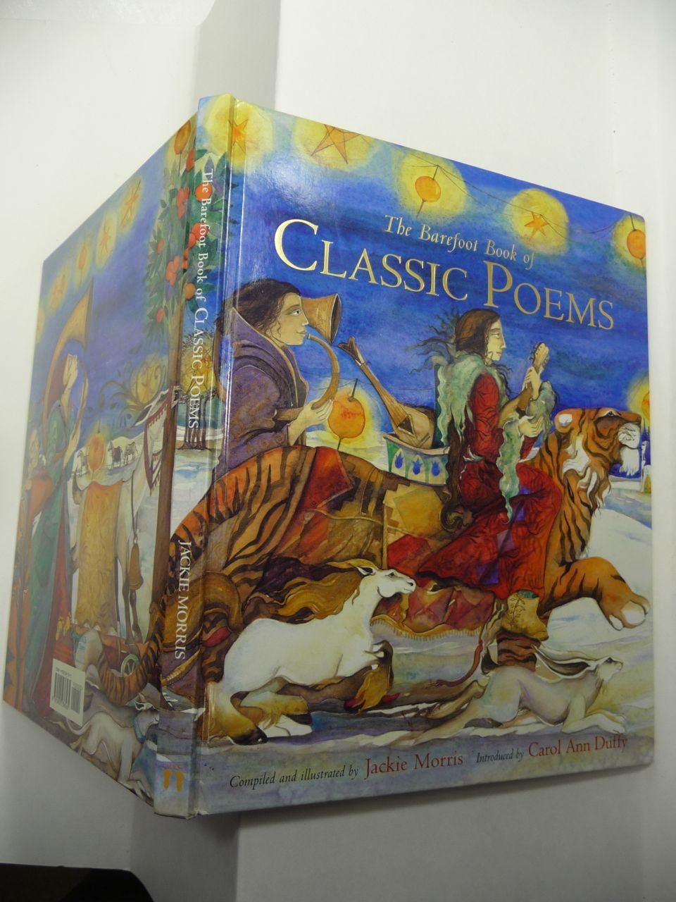 The Barefoot Book of Classic Poems