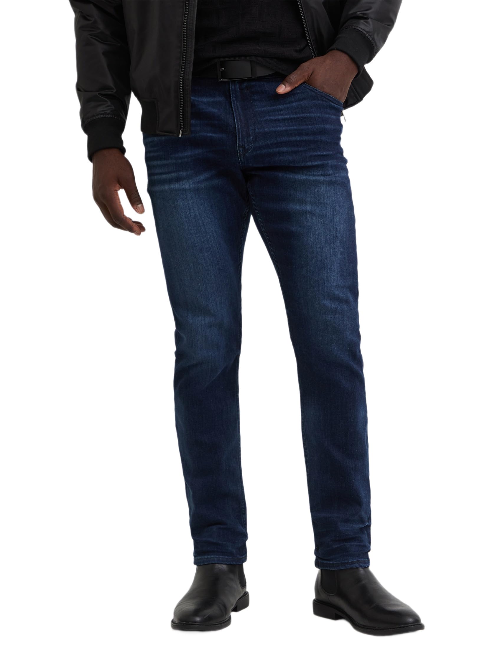 Men's Mid Rise Slim Fit Tapered Leg Jean