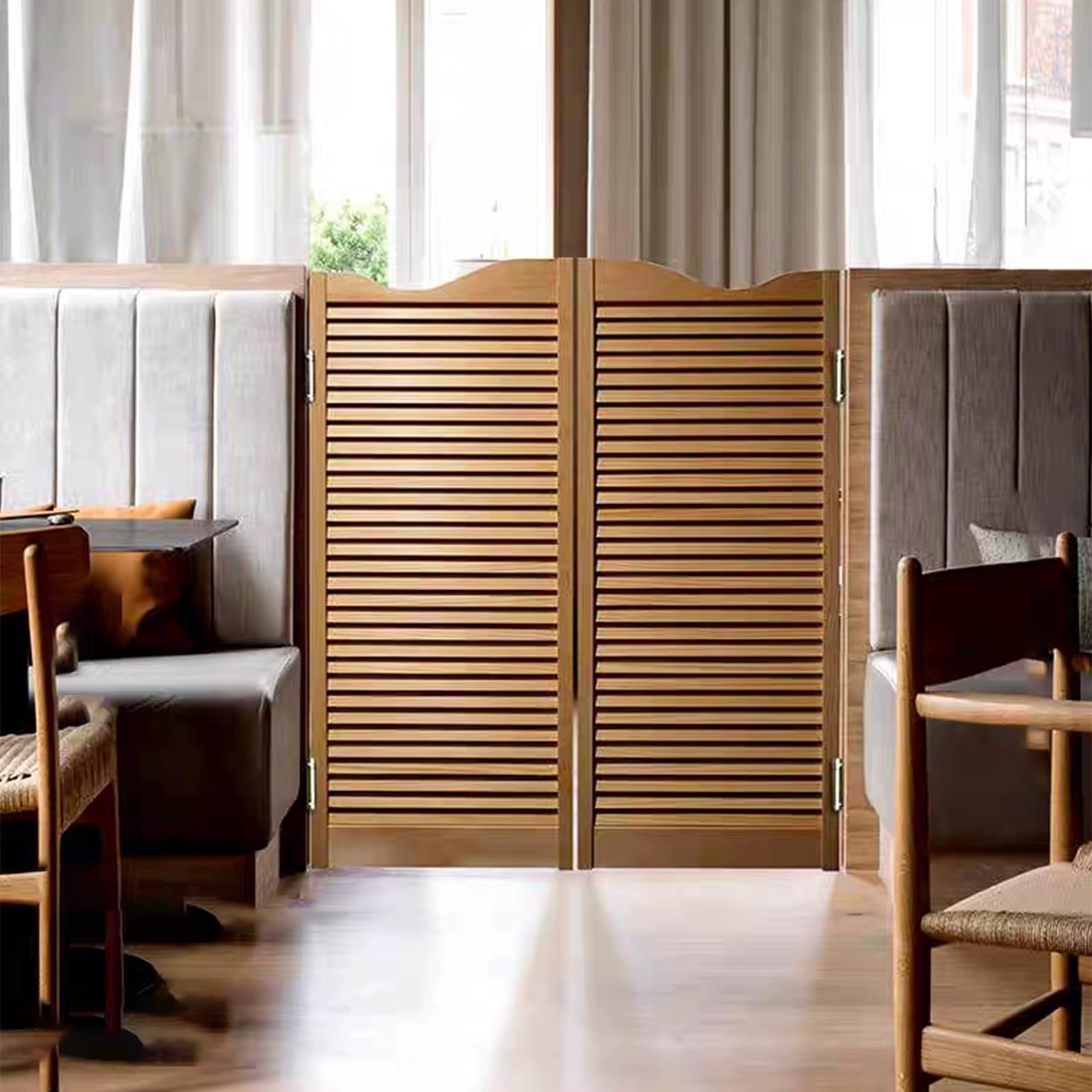 Porte battante à persiennes, porte intérieure en bois massif avec charnières, séparation de décoration d'intérieur pour couloir, cuisine, bar, entrée