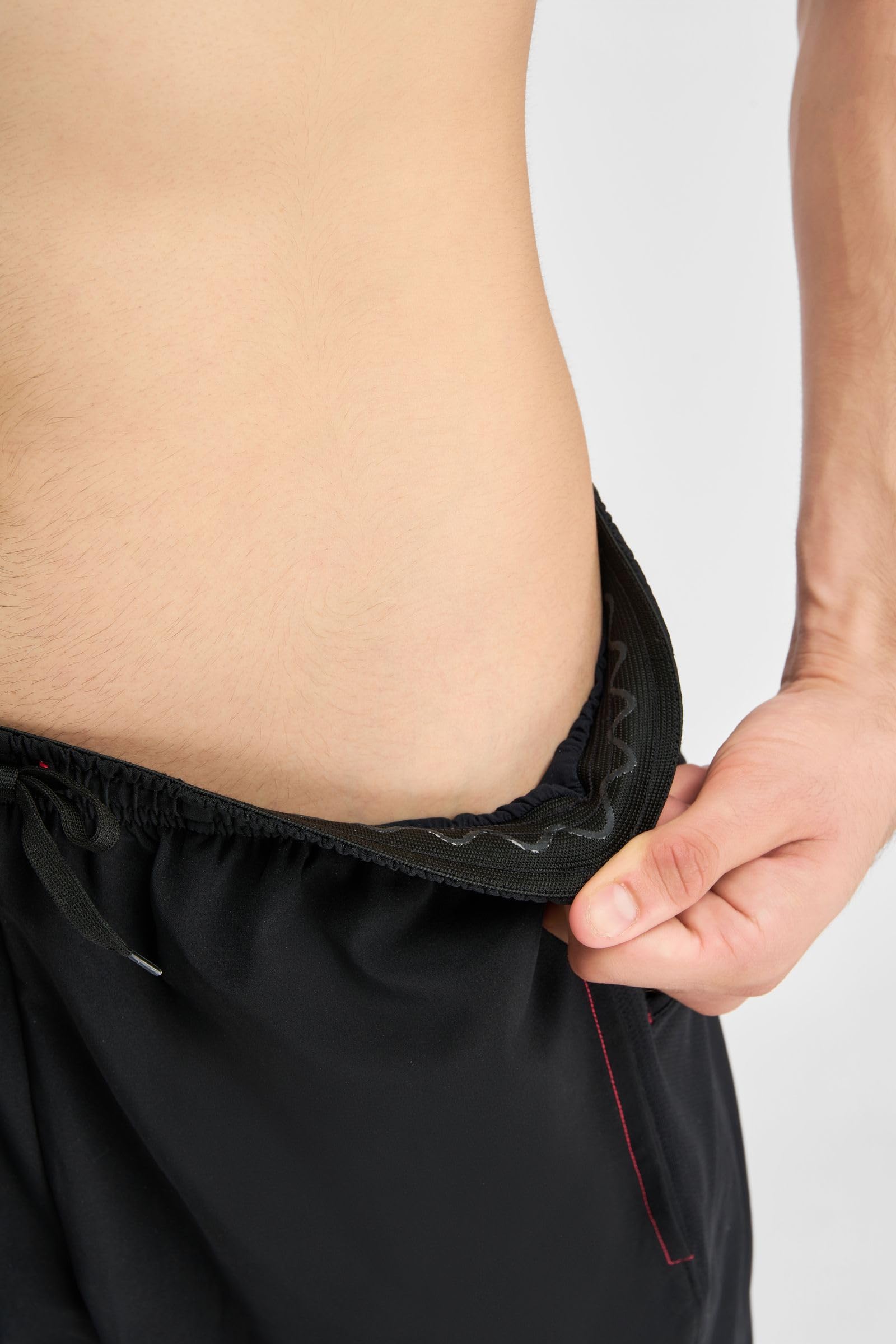 2-in-1 Laufshorts mit Innenhose & Handytasche, Antirutsch Bund, Atmungsaktive Laufhose kurz schwarz