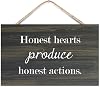 Honest Hearts Produce Honest Actions. Wooden Wall Sign 10x16in Wood Sign Farmhouse Rustic Family Wall Plaques Art for Entryway Door Living Room Bedroom Kitchen Christmas Decorations