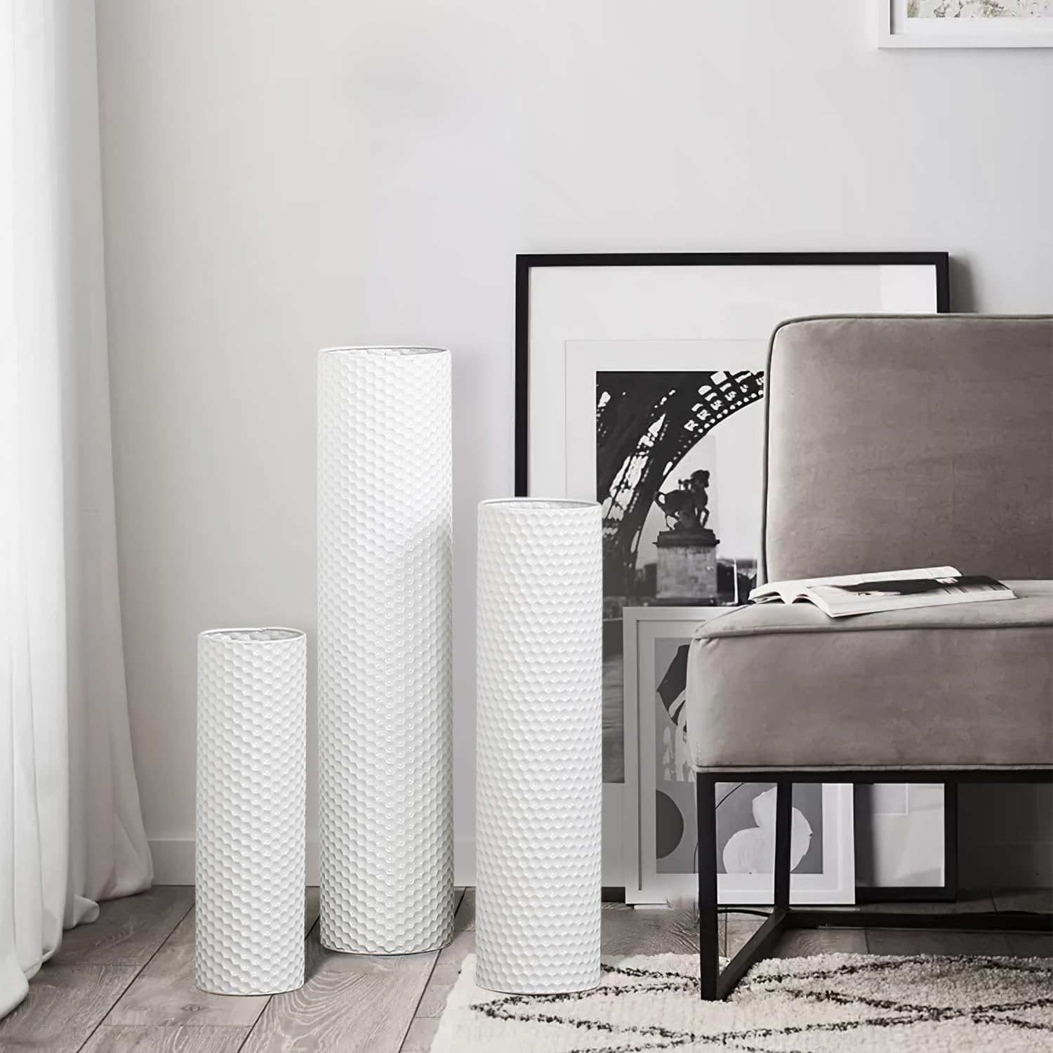 Dnnnii Juego de 3 jarrones – Jarrones altos cilíndricos de metal blanco, estructura moderna de panal, grandes jarrones de pie para salón (altura hasta 70 cm, decoración de habitaciones)