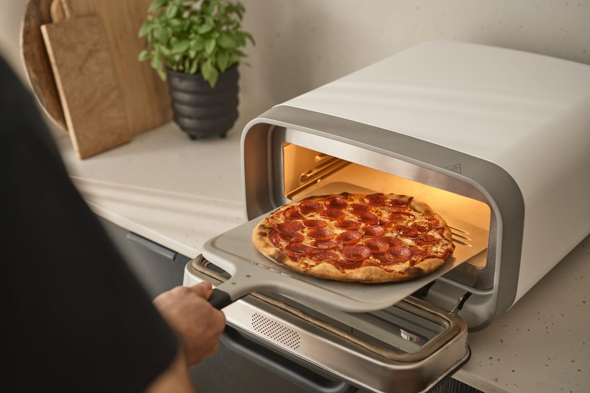Ooni Pala de pizza compacta de 12 pulgadas, pala de pizza de metal de 12 pulgadas, pala giratoria ligera para pizza con asa, accesorios para horno de pizza