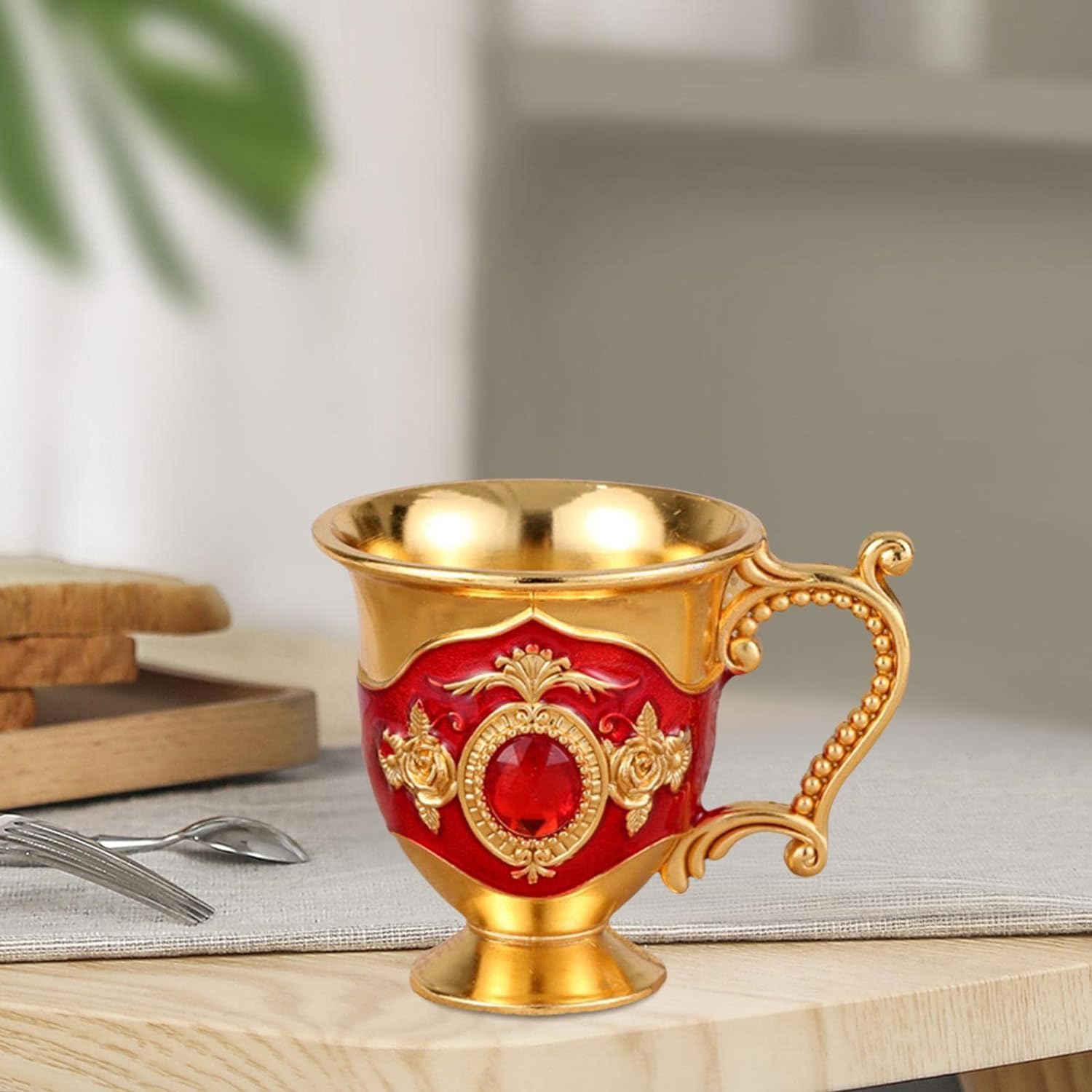Glasses Classical Carving Pattern Vintage Champagne Beverage Goblet Cocktail Cup for Household Home Dinners Parties Tableware Party, Style C Glass
