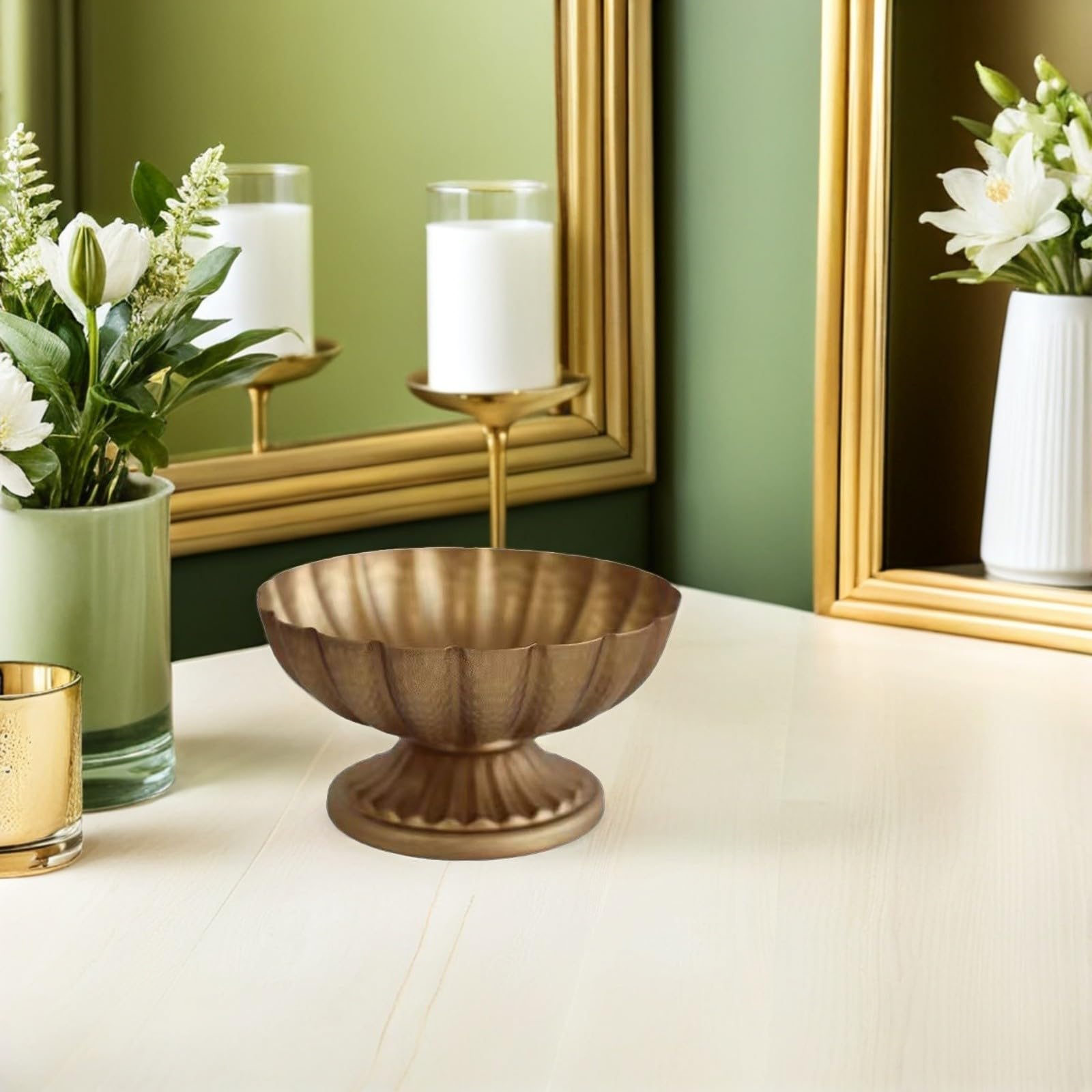 Zerodeko 4 Stück Blumenvasen aus Eisen Gold Urnenförmig Leicht für Tischblumen und Brautsträuße für Hochzeiten Jubiläen und Outdoor Dekoration
