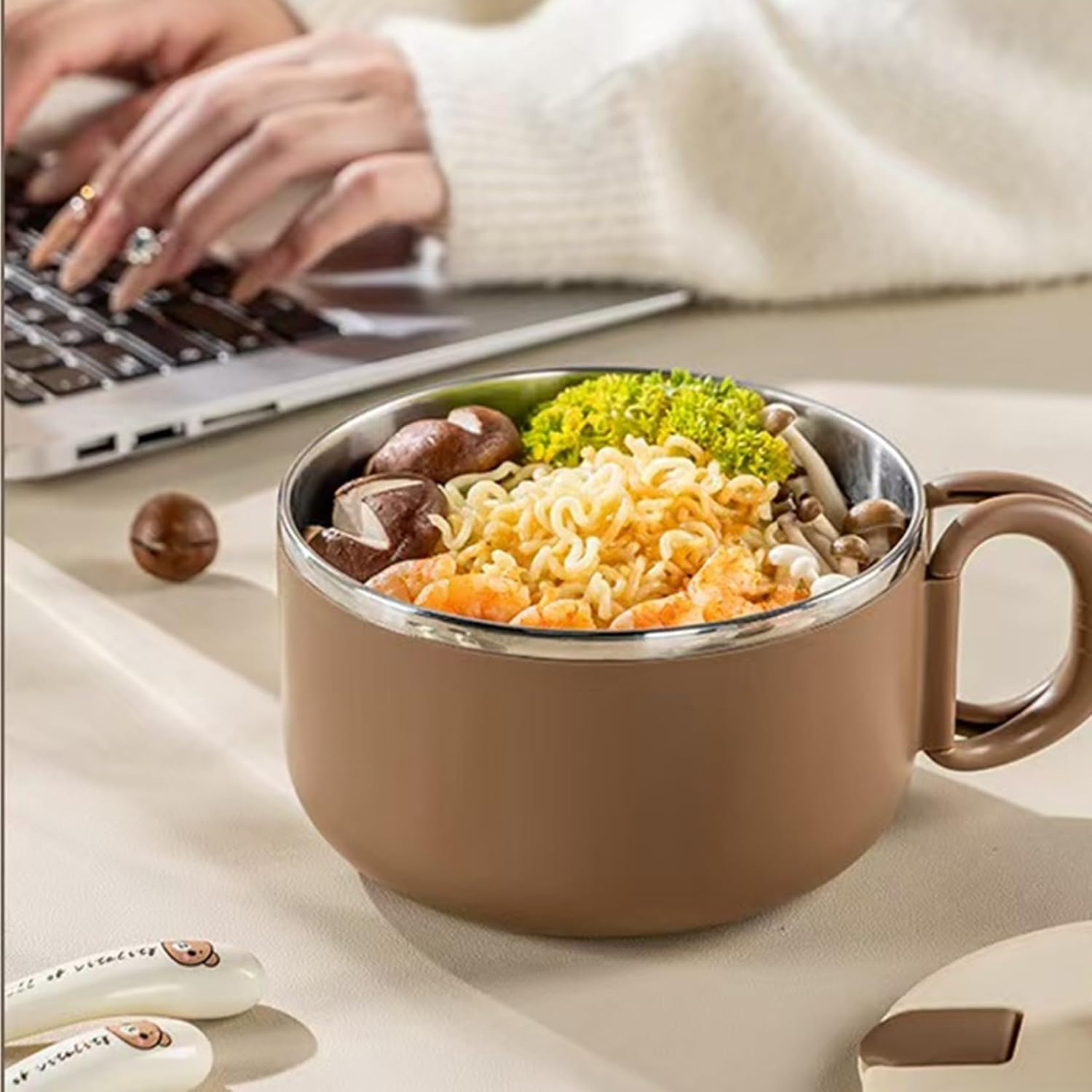 Ramen Bowl with Lid 1200ml Instant Noodle Bowl with Handles Portable Cute Ramen Cooker for Soup, Noodles, Dumplings, Salads, Brown image 5