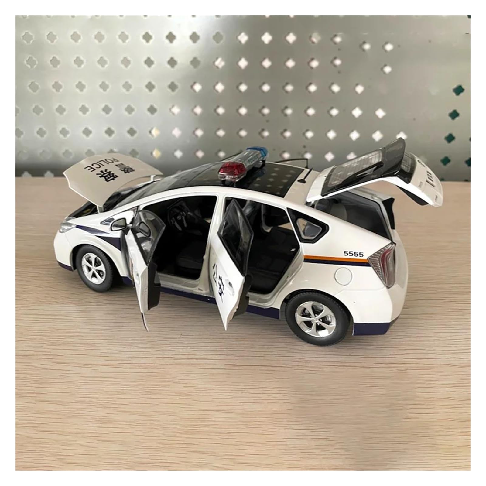 Metallo Scala Replica 1 18 Per PRIUS Polizia Simulazione Lega Pressofusa Modello Auto Serie Arredamento Casa Hobby Veicoli Giochi Set