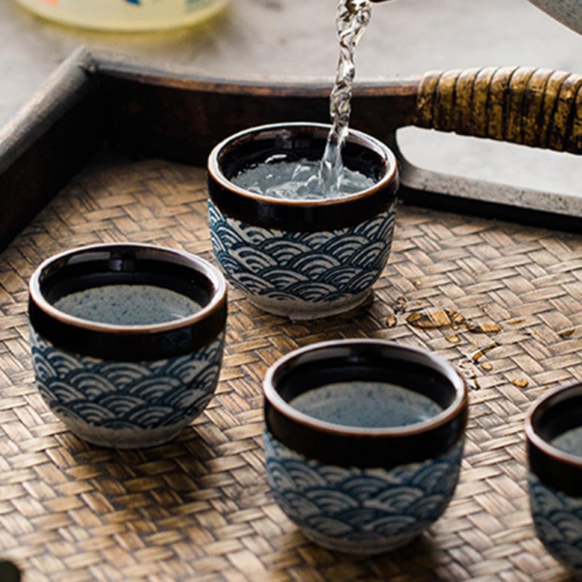 Juego de 6 Pequeñas Tazas de Té Japonesas de Cerámica Diseño Clásico y Multifuncional, Fáciles de Limpiar para Uso en Hogar y Oficina