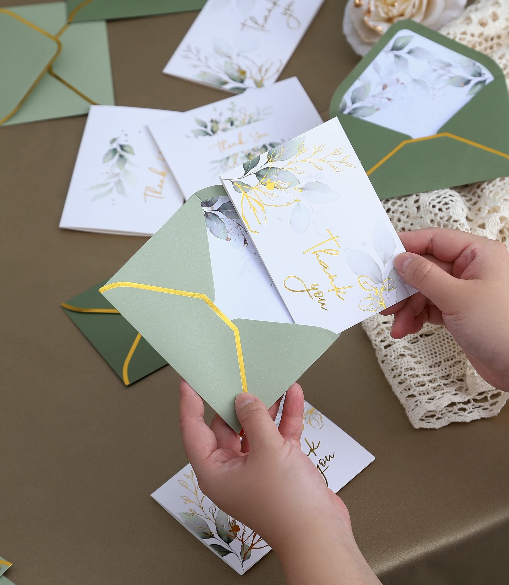 REGAL DECORATIONS 100 Biglietti Ringraziamento Con Buste | Verde Salvia E Lamina Oro | 12,7x8,9 Cm | Vuoti Per Matrimonio E Feste