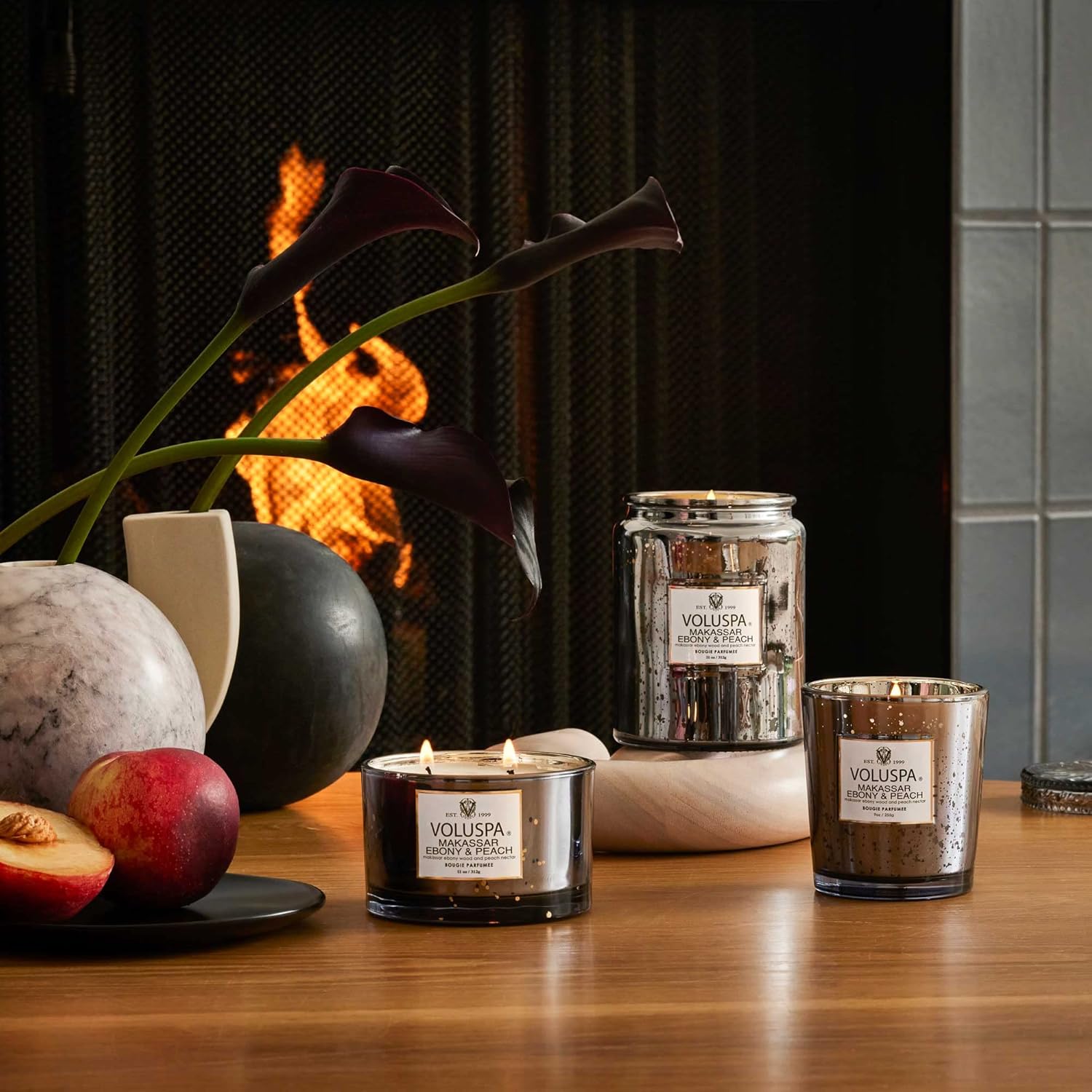Voluspa Makassar Ebony & Peach Candle | Large Glass Jar | 18 Oz | 100 Hour Burn Time | Coconut Wax for Clean Burning | - Image 4