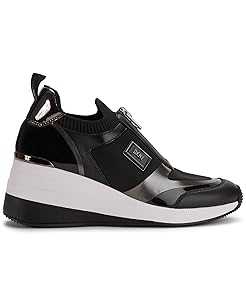K.です Amazon.com | DKNY Women's Athletic Everyday Kaz-Wedge
