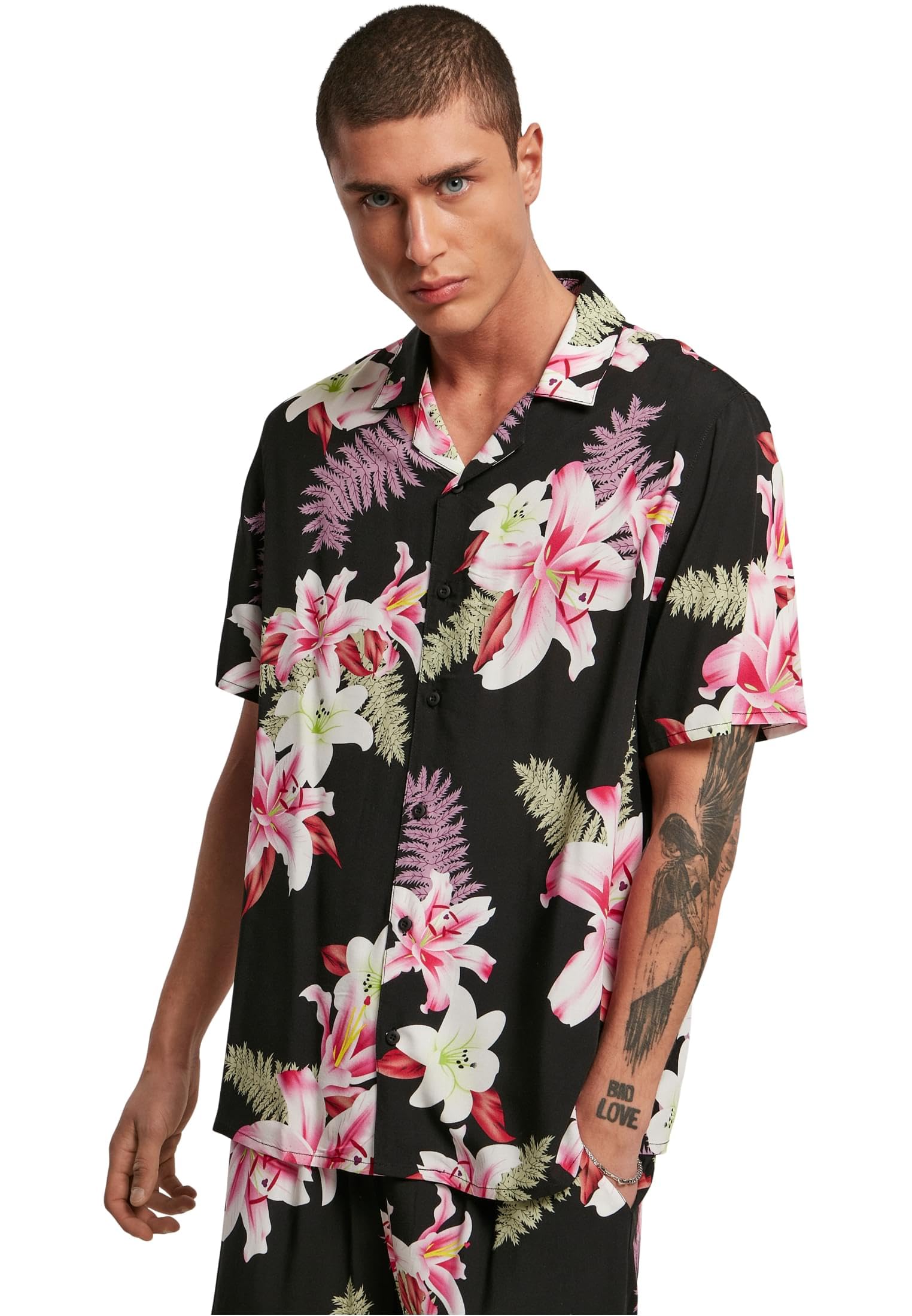 Urban Classics Men's Viscose AOP Resort Shirt T, Black, L
