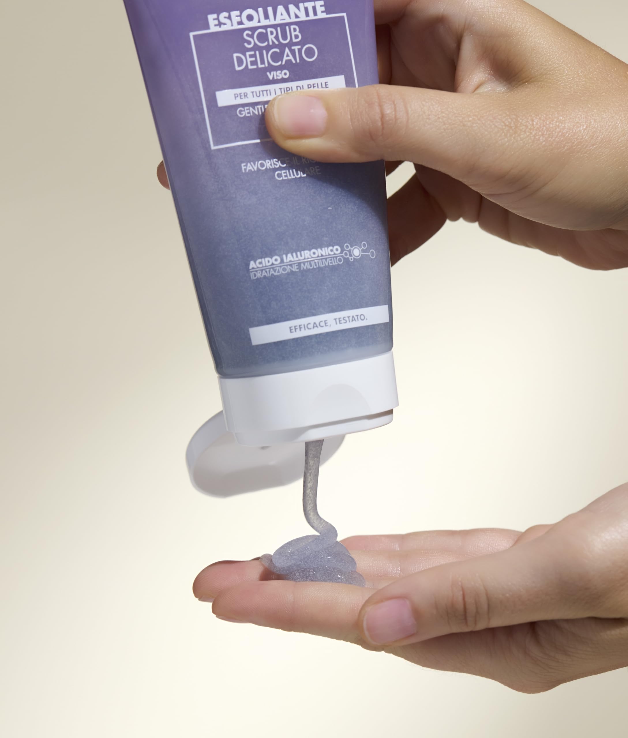 Dermolab - Scrub Viso Donna Delicato Esfoliante per Tutti i Tipi di Pelle, con Pool di Acido Ialuronico, Effetto Idratante e Illuminante, Purifica la Cute, 150 ml