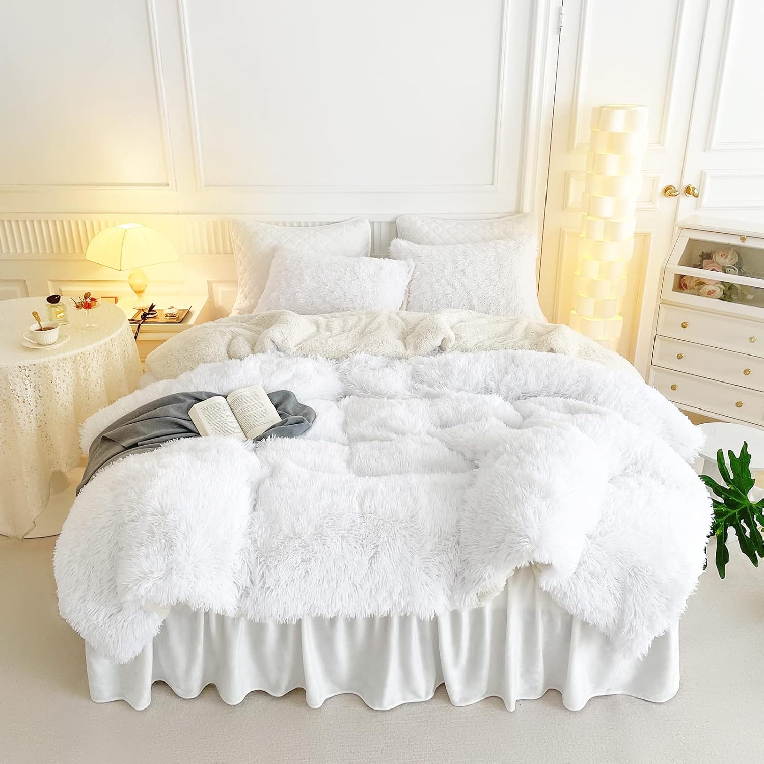 UOZZI BEDDING White Faux Fur Comforter Set King 3 Pieces - 1 White Shaggy Comforter with 2 Pillowcases - Ultra Soft and Easy Care Luxury Plush Warm Winter Duvet Set
