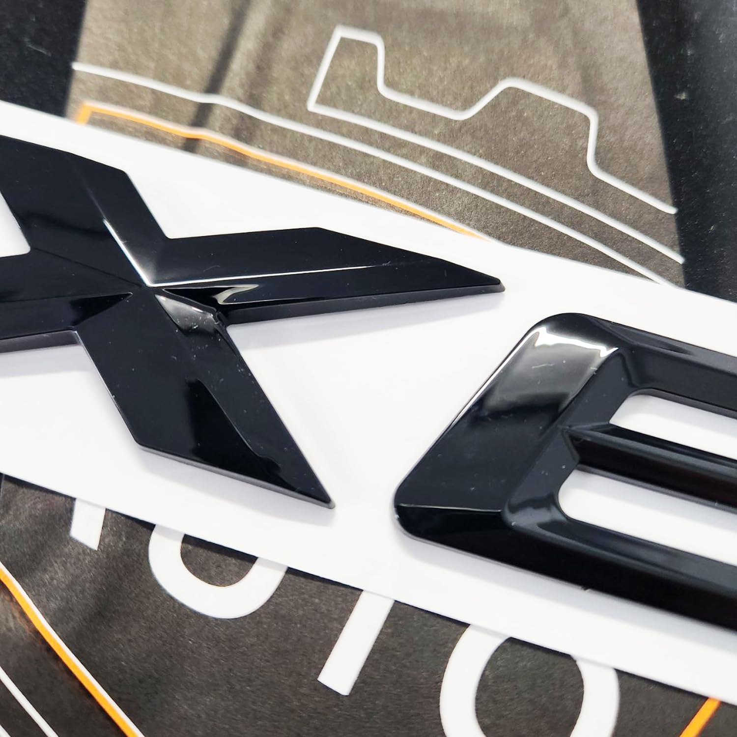 X6 Noir Brillant Logo de Coffre Arrière Badge Arrière Emblème Modification de Tuning E71 F16 G06