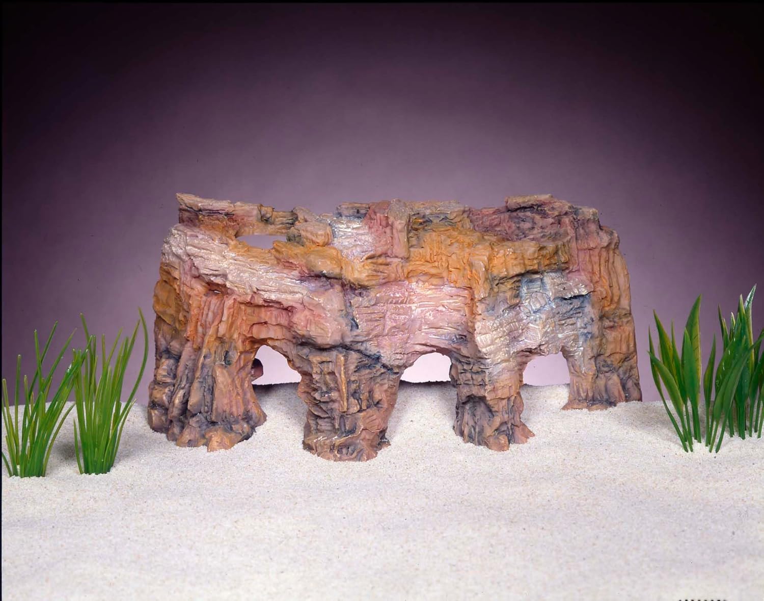 Penn-Plax Grotto Natural Rock Cave Hide Out - Cliff Decoration for Terrarium and Aquarium - for Reptiles, Amphibians, Fish, and Other Small Animals – Medium Size Corner (RR702)