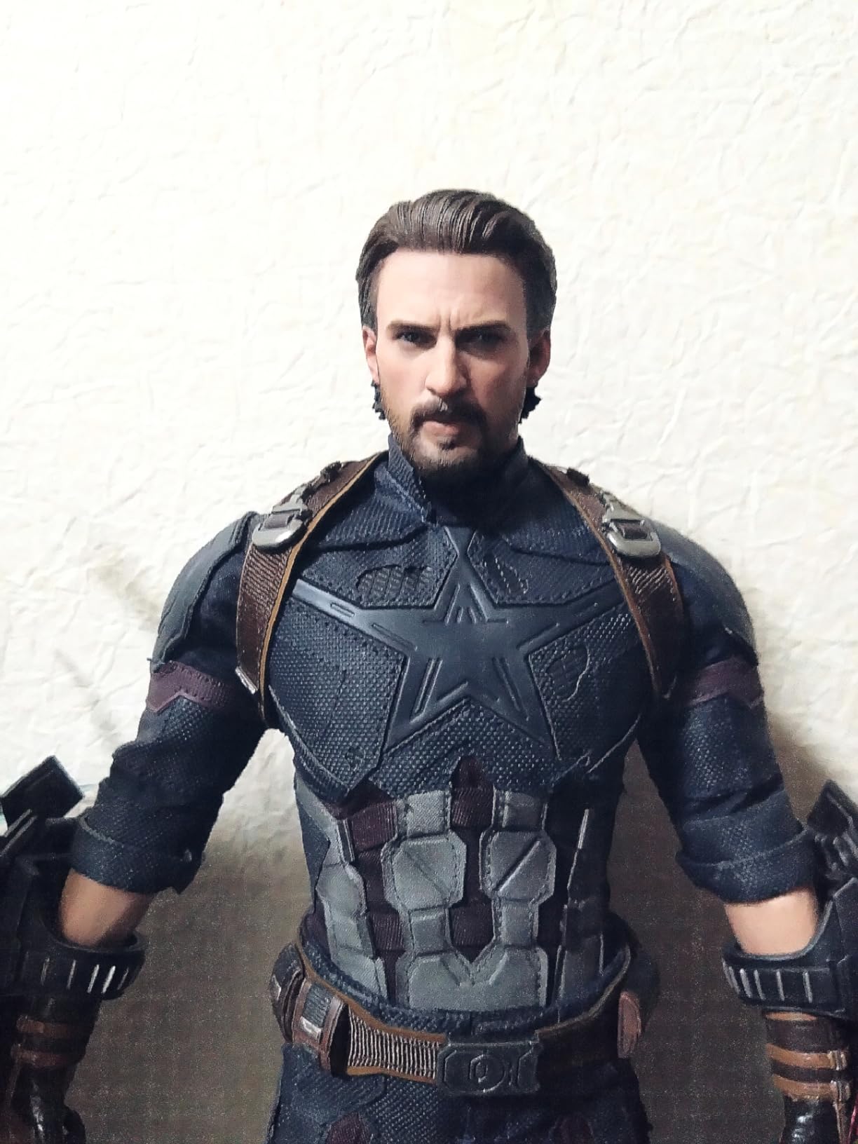 HOTTOYS キャプテン・アメリカ AVENGERS INFINITY WAR Amazon.co.jp: キャプテン・アメリカ（DX版） ムービー