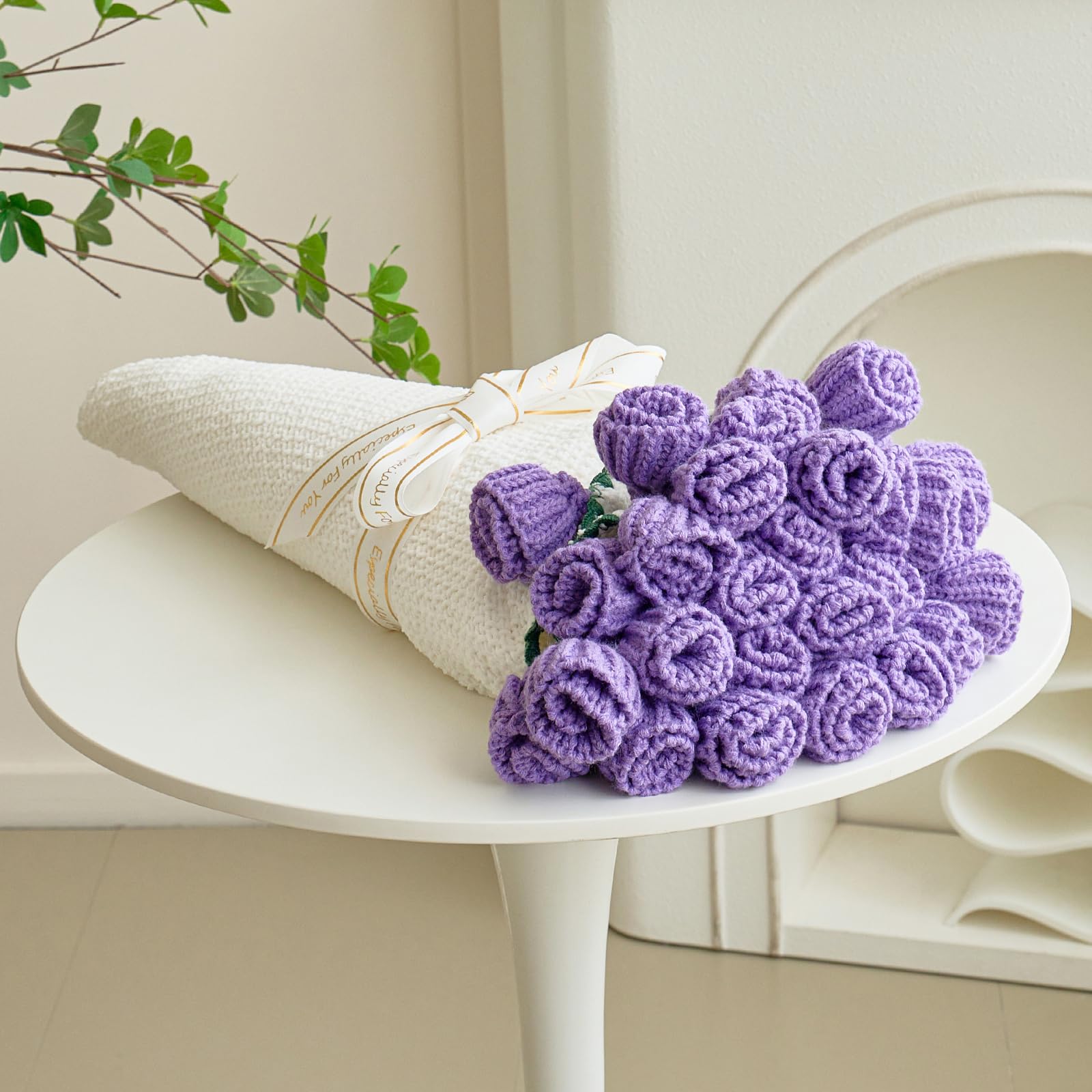 Purple Tulip Flower Blanket, Round Giant Soft Blanket Made of Chenille Material (Beige, 60 inches) — image 1