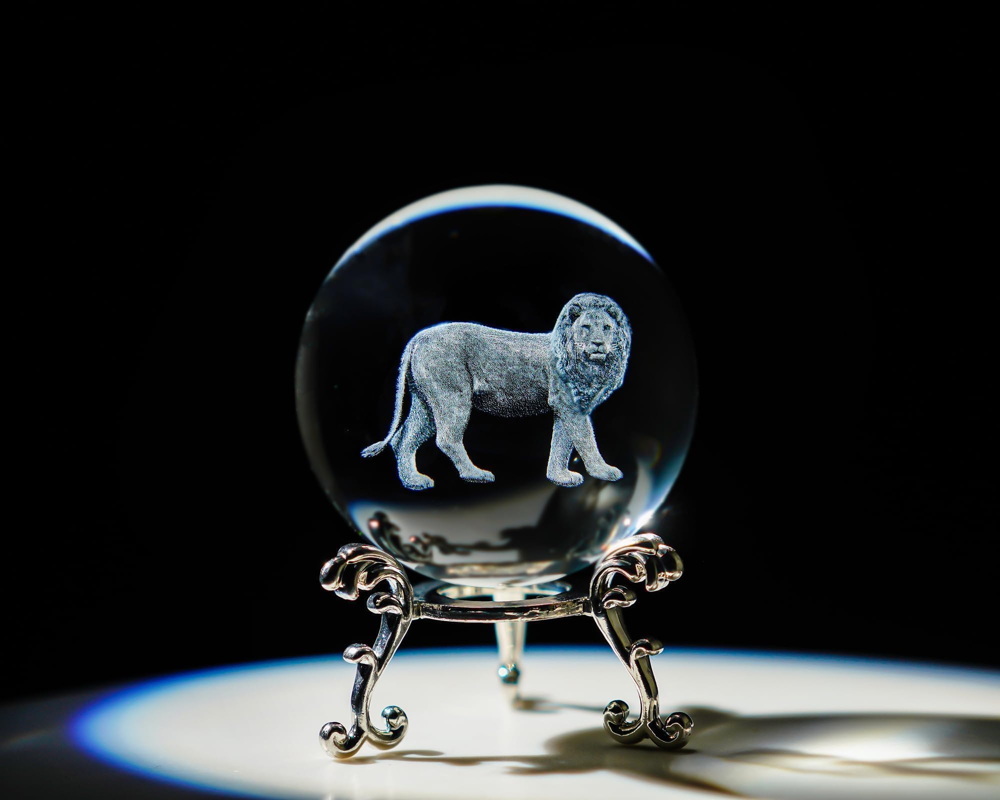 HDCRYSTALGIFTS 60mm 3D Lion Crystal Ball Figurine Gifts for Women Men Glass Laser Engraved Animal Lion Crystal Ball with Stand Paperweights Glass Sphere Ball Ornaments Decor Gifts for Lovers
