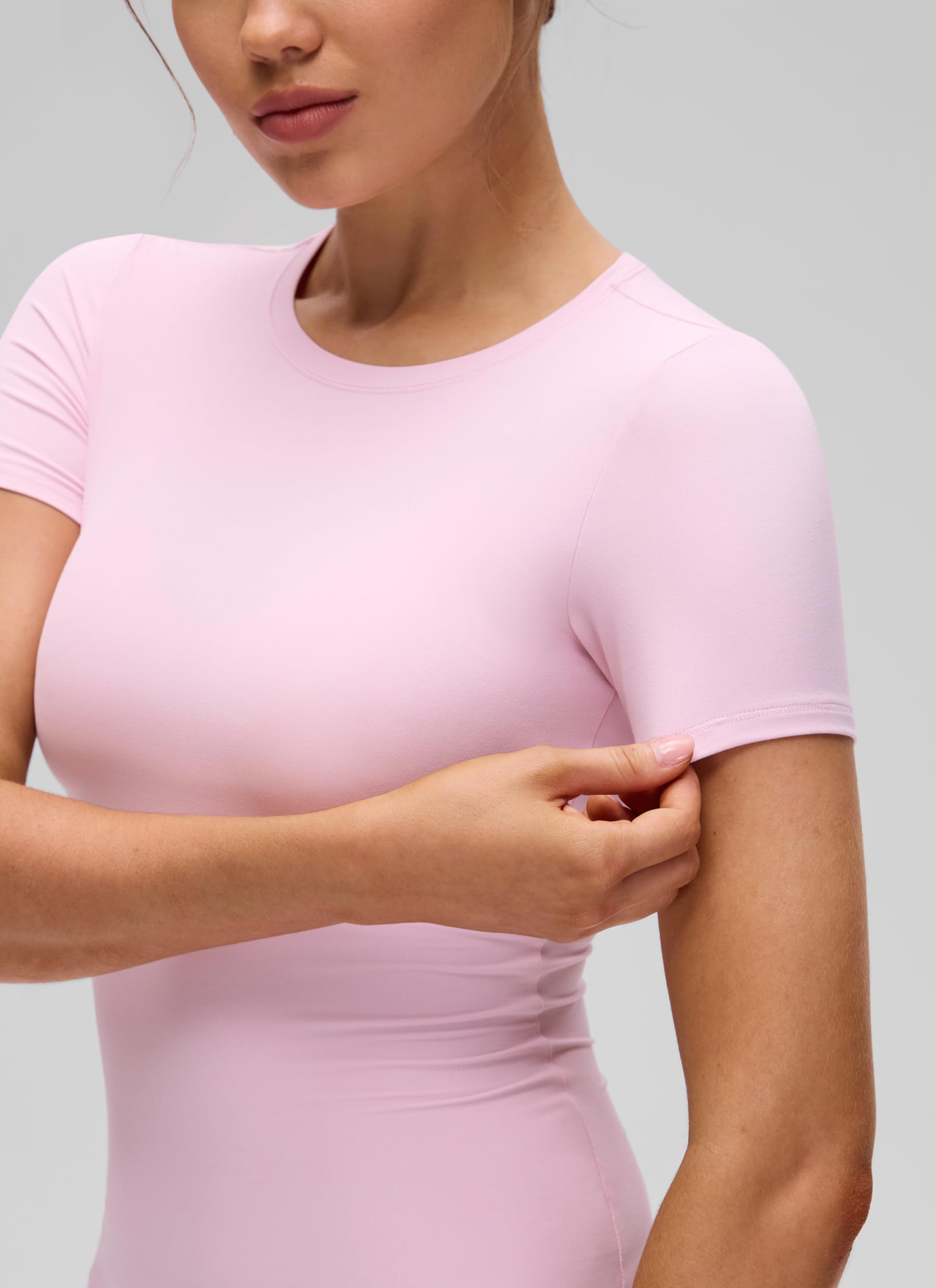 CRZ YOGA Koszulka z wysokim kołnierzem | Softembrace, trening, ultramiękkie, dopasowane, do talii, z krótkim rękawem, bluzki damskie