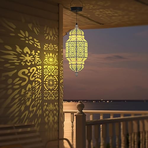 Vista 64 de Twinkya Luces solares colgantes para jardín al aire libre, farol solar impermeable, de metal, marroquí, decoración al aire libre para patio, camino